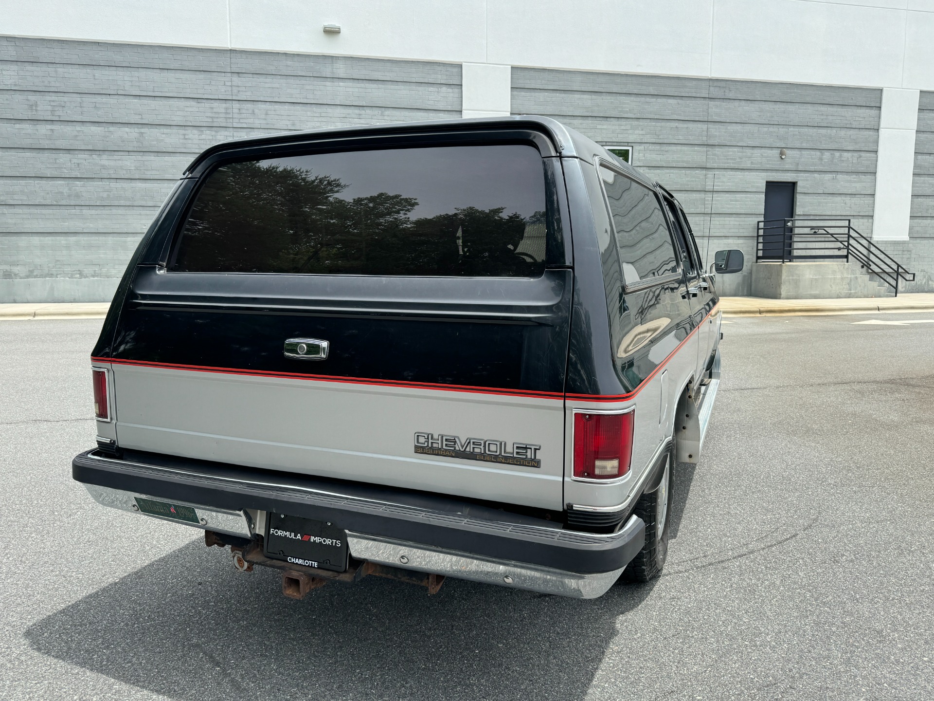 Used 1989 Chevrolet Suburban for sale Sold at Formula Imports in Charlotte NC 28227 11