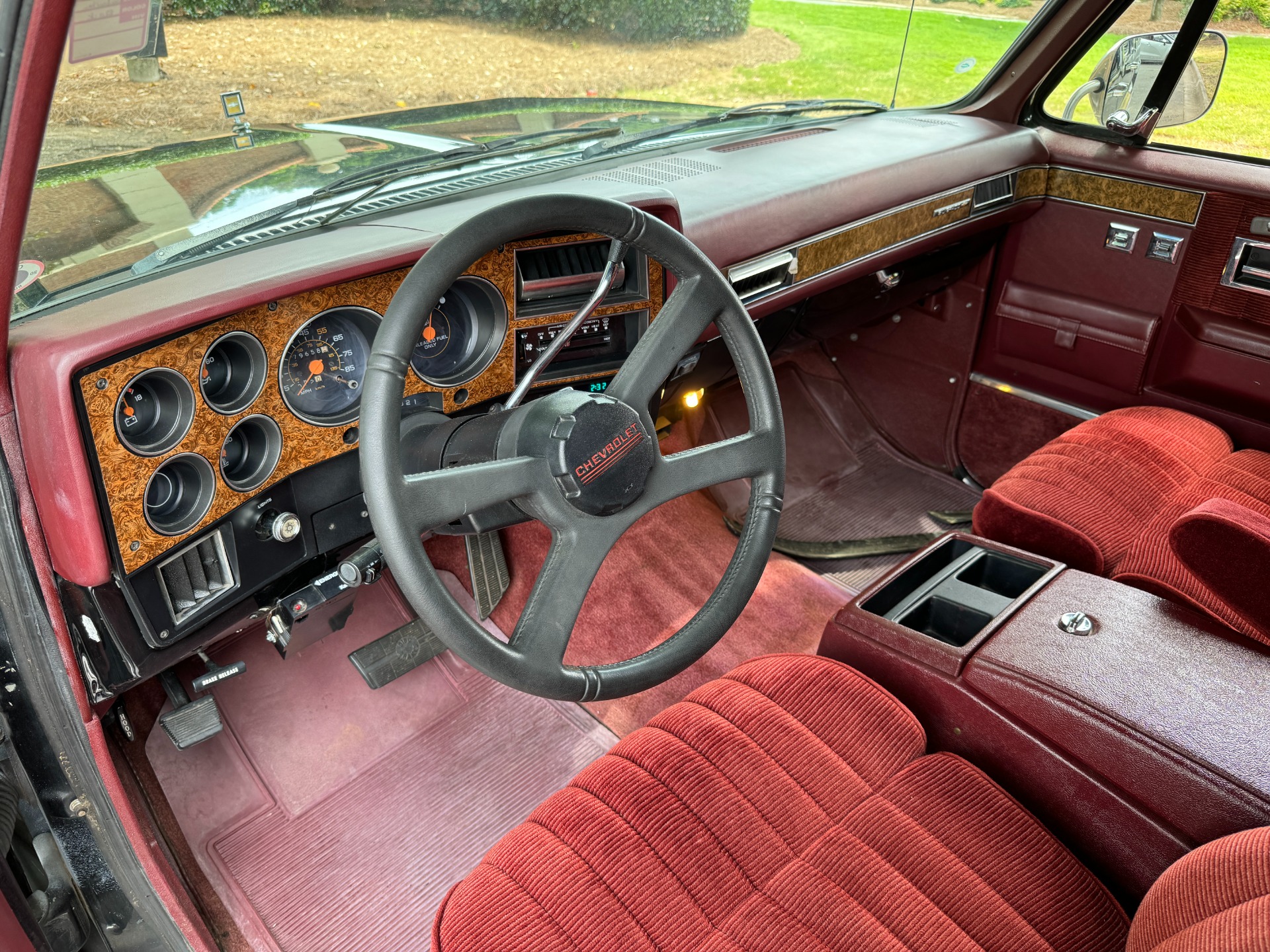 Used 1989 Chevrolet Suburban for sale Sold at Formula Imports in Charlotte NC 28227 23
