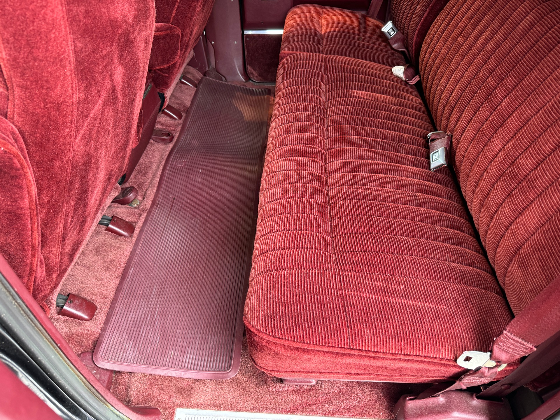 Used 1989 Chevrolet Suburban for sale Sold at Formula Imports in Charlotte NC 28227 35