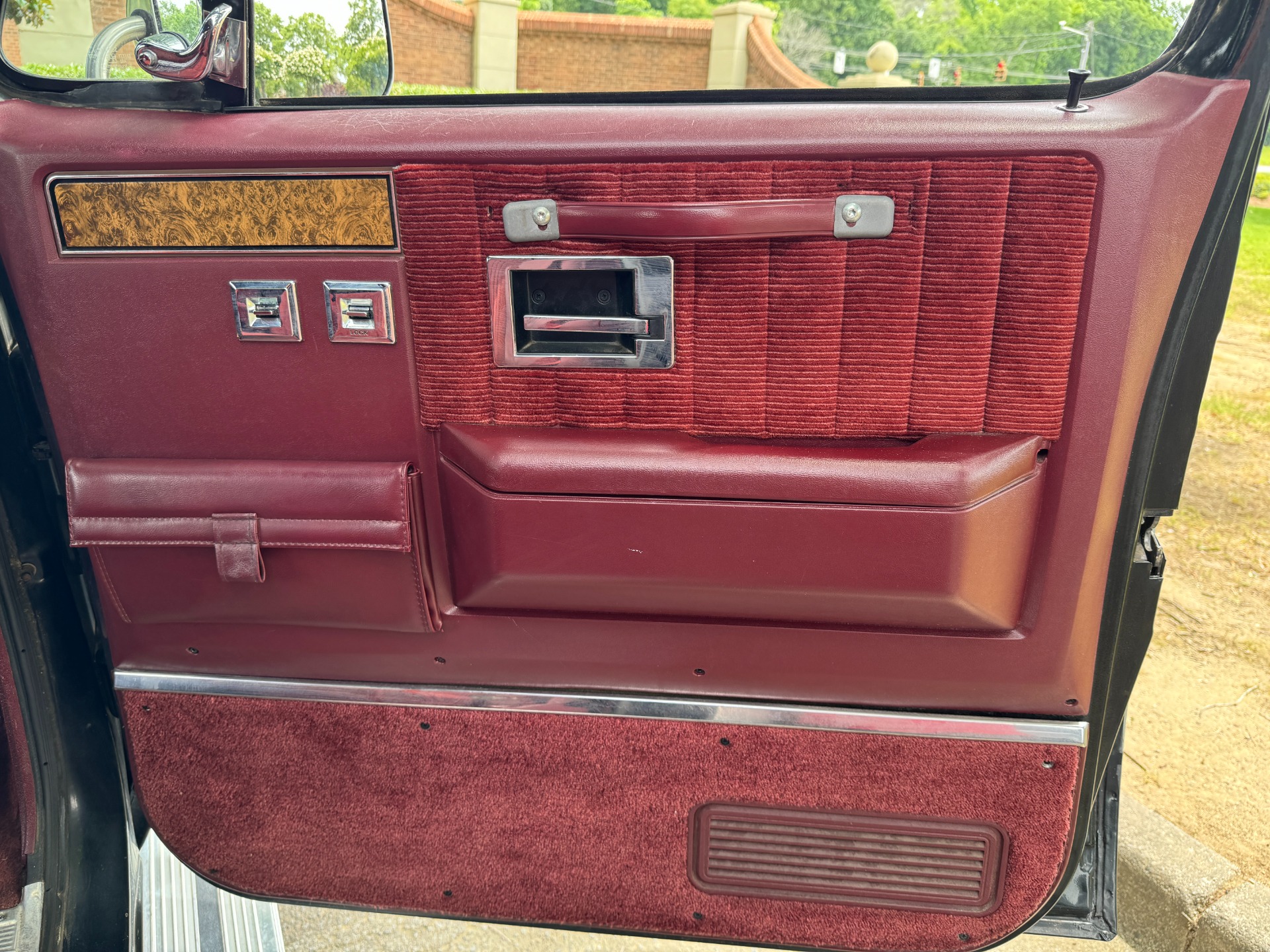 Used 1989 Chevrolet Suburban for sale Sold at Formula Imports in Charlotte NC 28227 36