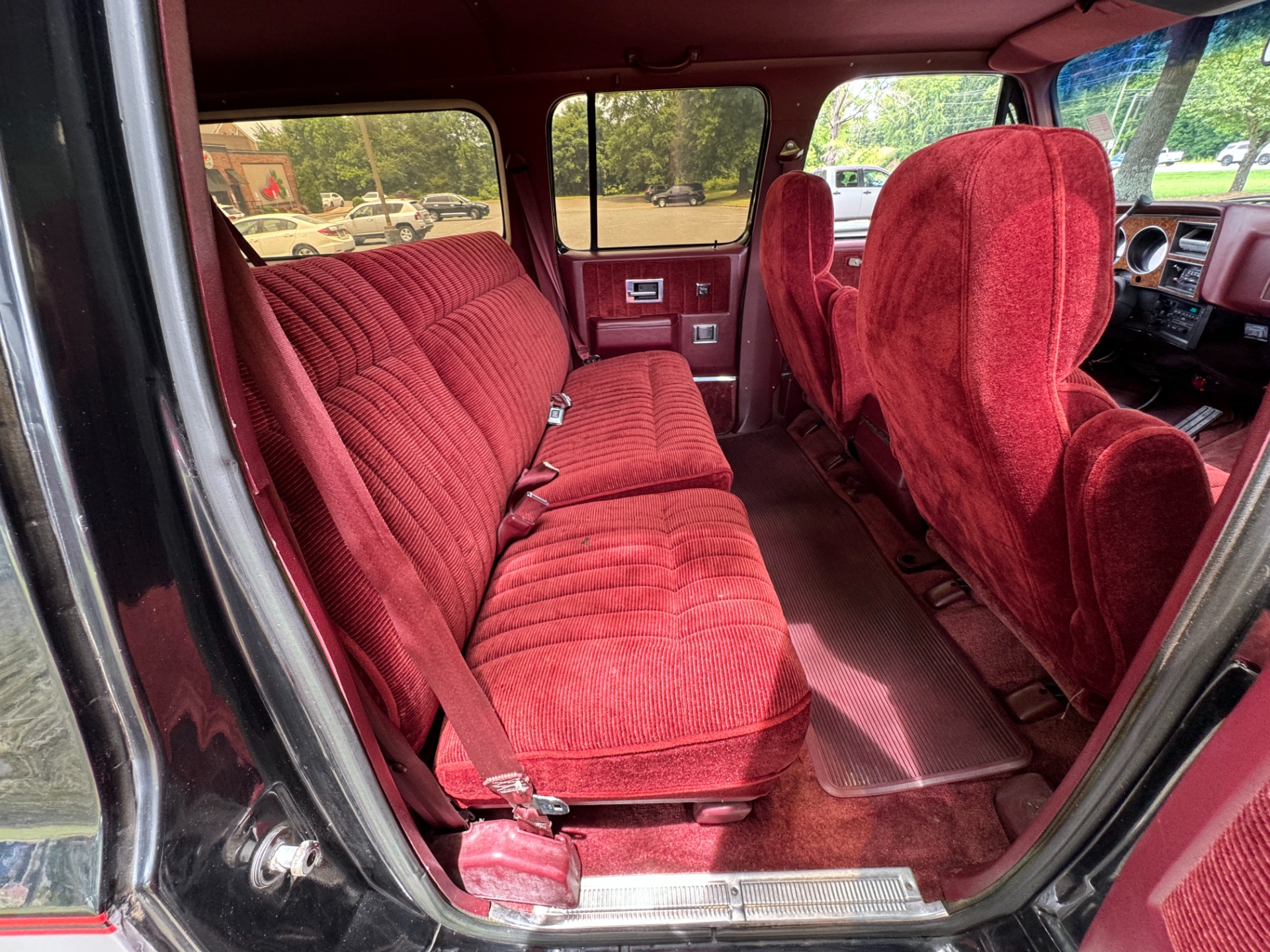 Used 1989 Chevrolet Suburban for sale Sold at Formula Imports in Charlotte NC 28227 43