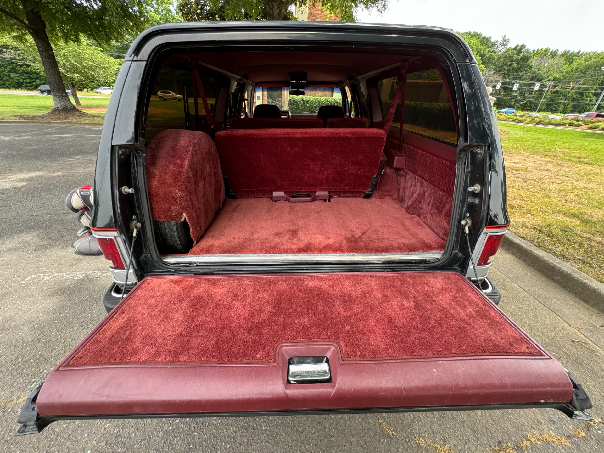 Used 1989 Chevrolet Suburban for sale Sold at Formula Imports in Charlotte NC 28227 48