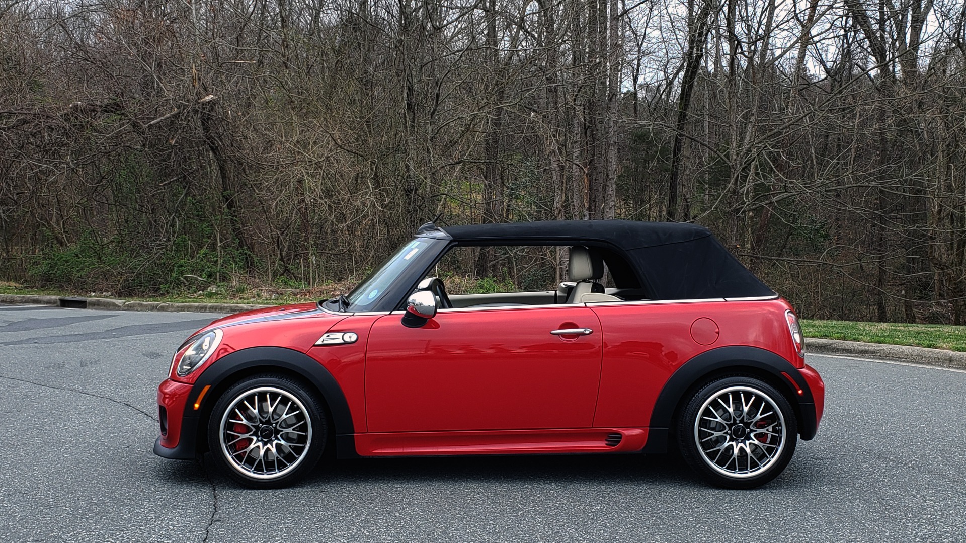 Used 2012 MINI COOPER JOHN COOPER WORKS CONVERTIBLE for sale Sold at Formula Imports in Charlotte NC 28227 3