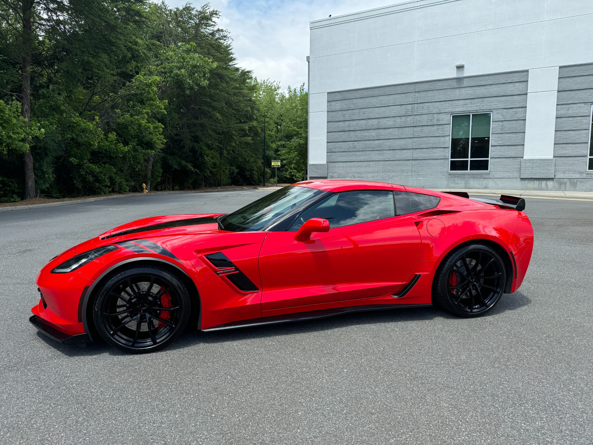 Used 2019 Chevrolet Corvette Grand Sport 2LT MULAN LEATHER / GRAND SPORT HERITAGE PKG for sale Sold at Formula Imports in Charlotte NC 28227 5