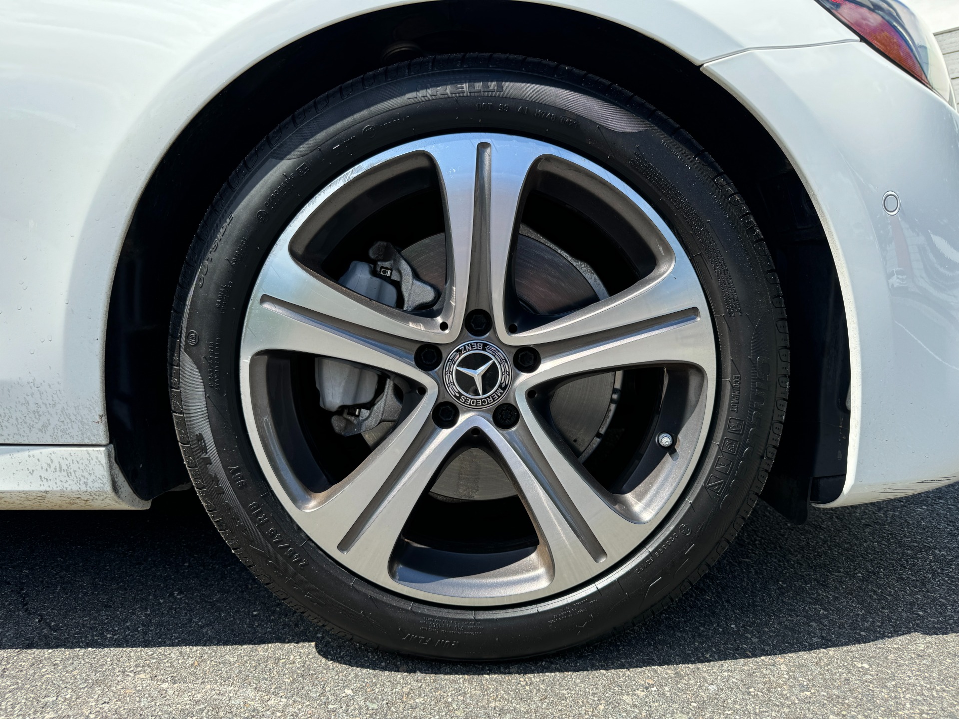Used 2018 Mercedes-Benz E-Class E 300 SPORT PKG / PREMIUM 1 PKG for sale Sold at Formula Imports in Charlotte NC 28227 22