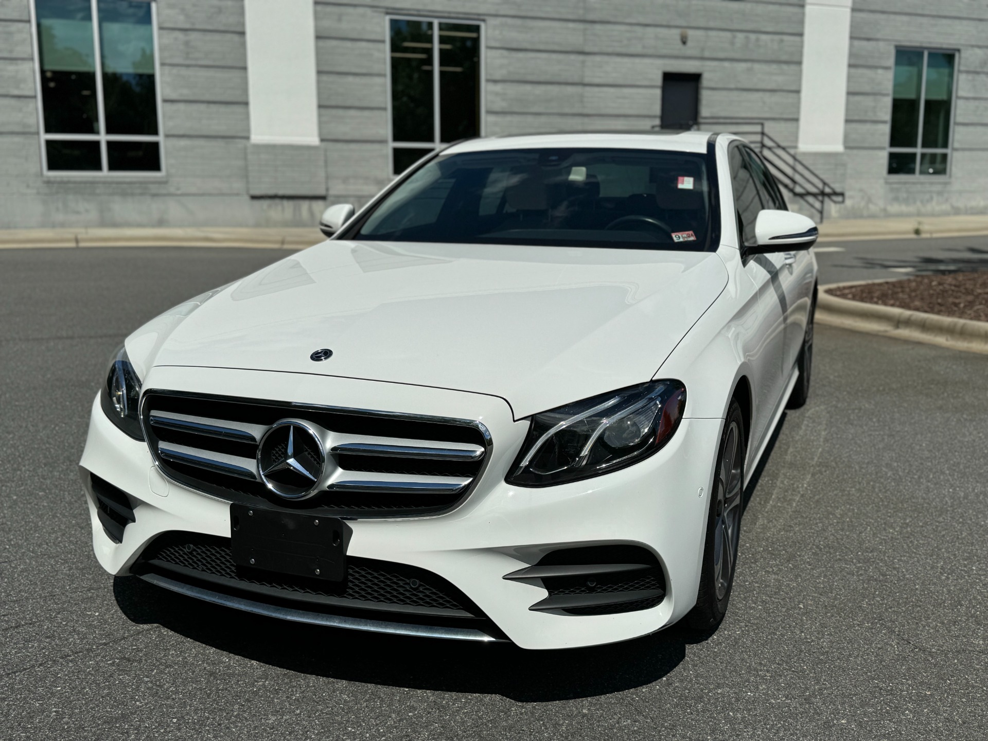 Used 2018 Mercedes-Benz E-Class E 300 SPORT PKG / PREMIUM 1 PKG for sale Sold at Formula Imports in Charlotte NC 28227 3