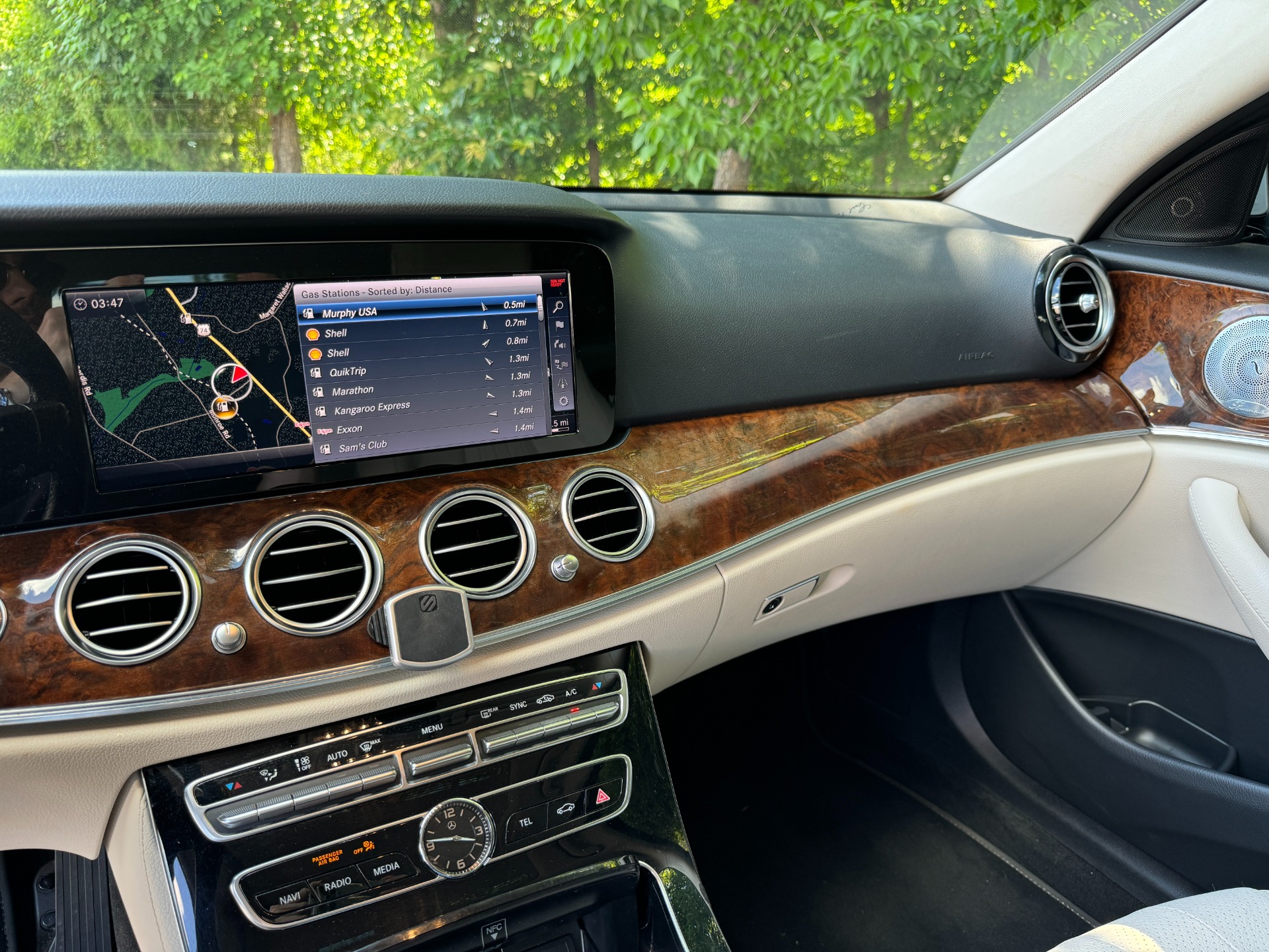 Used 2018 Mercedes-Benz E-Class E 300 SPORT PKG / PREMIUM 1 PKG for sale Sold at Formula Imports in Charlotte NC 28227 33