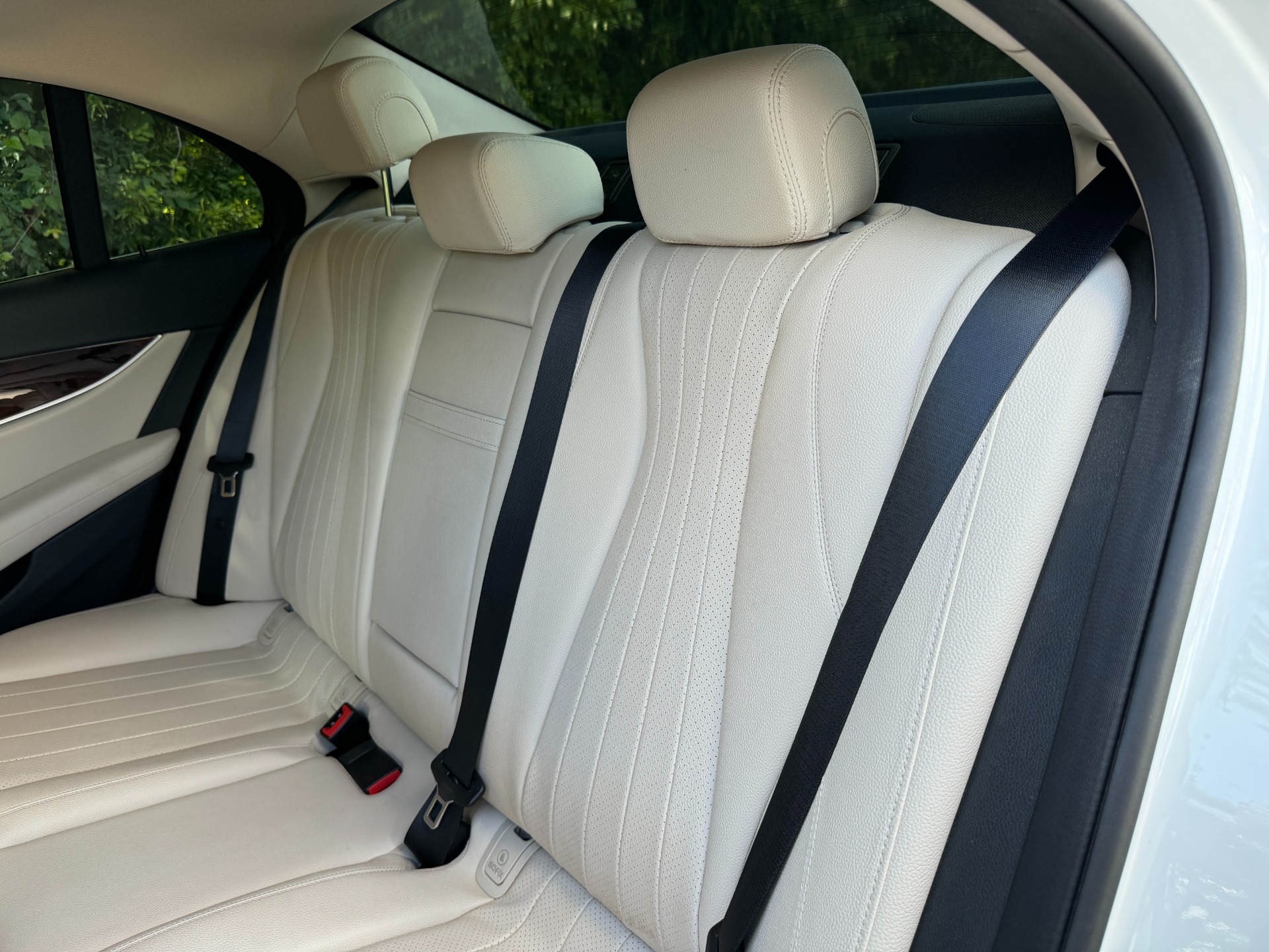 Used 2018 Mercedes-Benz E-Class E 300 SPORT PKG / PREMIUM 1 PKG for sale Sold at Formula Imports in Charlotte NC 28227 40