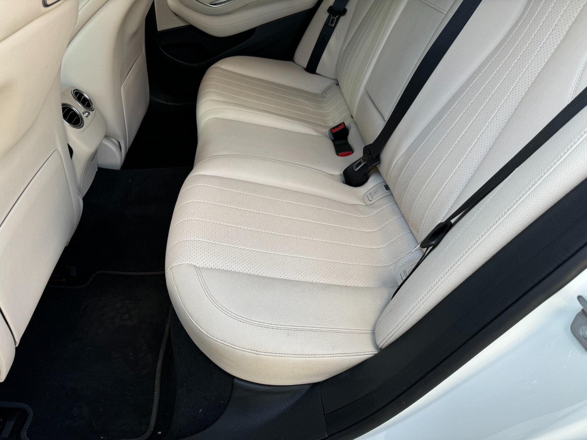 Used 2018 Mercedes-Benz E-Class E 300 SPORT PKG / PREMIUM 1 PKG for sale Sold at Formula Imports in Charlotte NC 28227 41