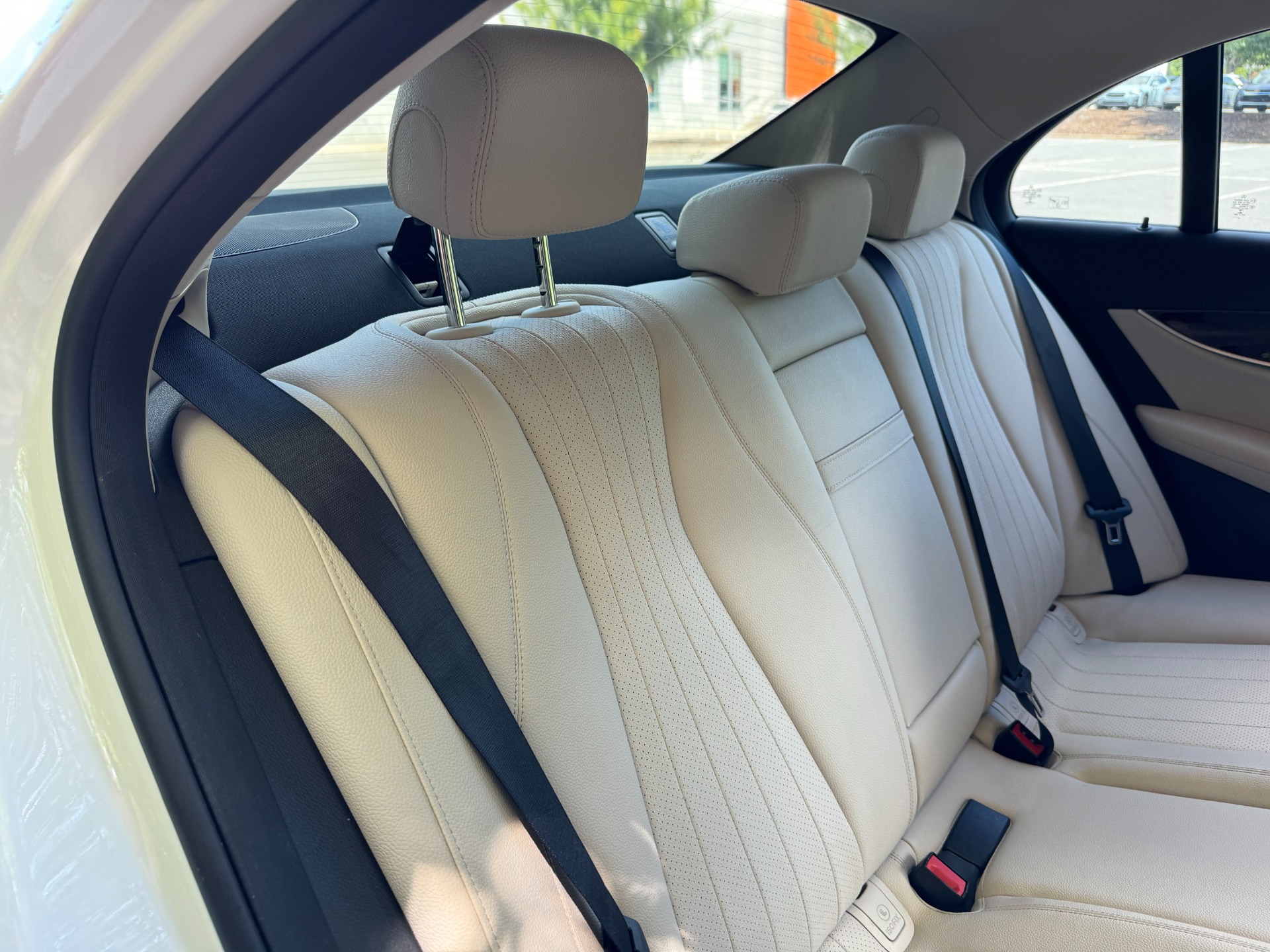 Used 2018 Mercedes-Benz E-Class E 300 SPORT PKG / PREMIUM 1 PKG for sale Sold at Formula Imports in Charlotte NC 28227 52