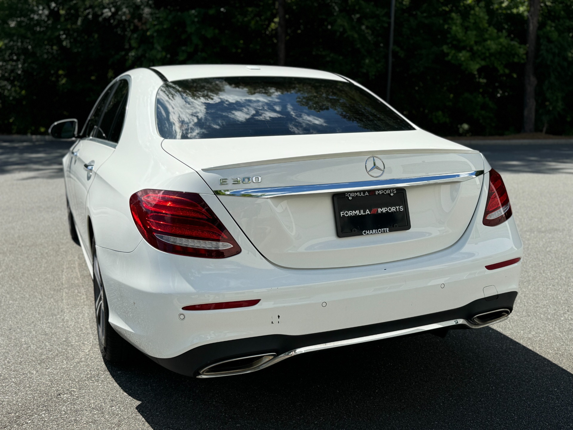 Used 2018 Mercedes-Benz E-Class E 300 SPORT PKG / PREMIUM 1 PKG for sale Sold at Formula Imports in Charlotte NC 28227 9