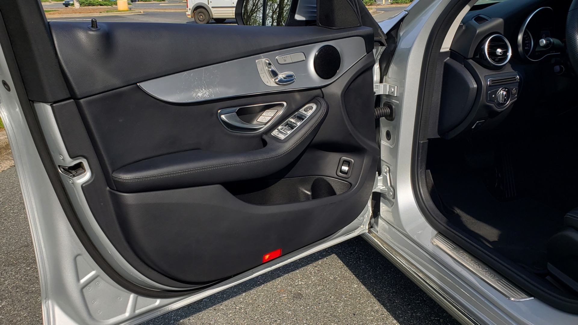 Used 2016 Mercedes-Benz C-CLASS C 300 PREMIUM / NAV / SNRF/ HTD STS / REARVIEW / BSM for sale Sold at Formula Imports in Charlotte NC 28227 22