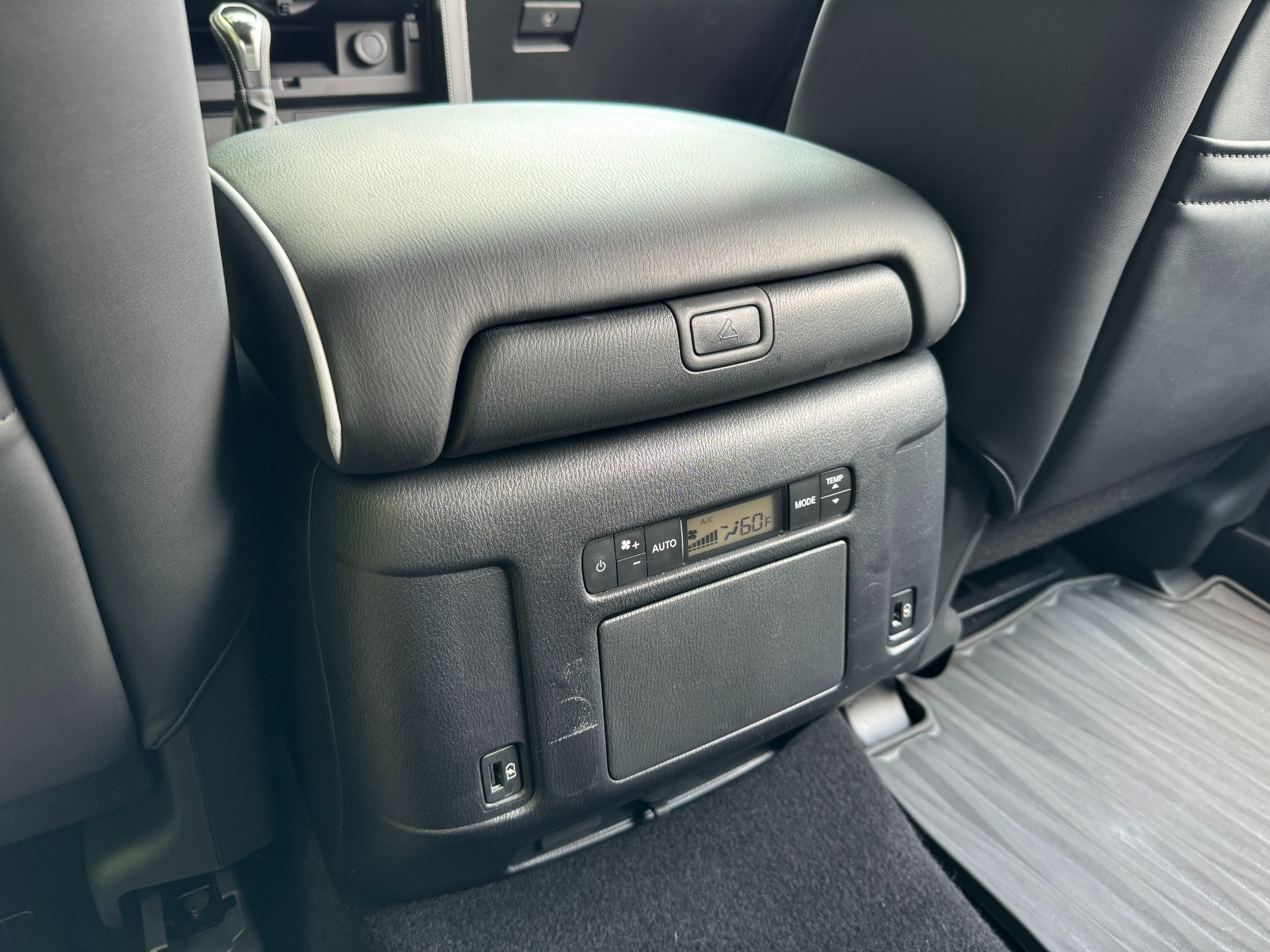 Used 2022 INFINITI QX80 LUXE PREMIUM SELECT INTERIOR / CARGO PKG / ALL SEASON PKG for sale Sold at Formula Imports in Charlotte NC 28227 41
