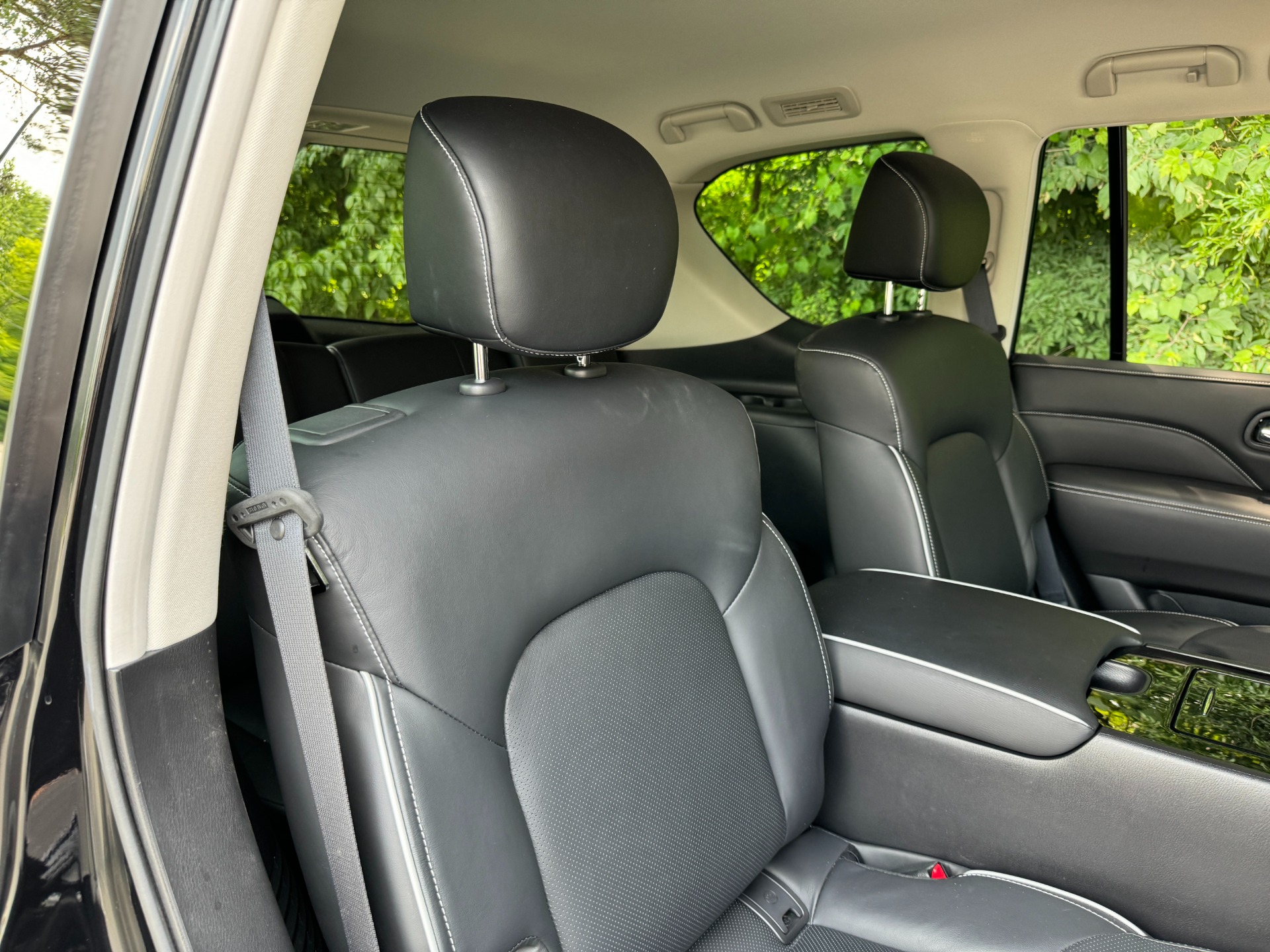 Used 2022 INFINITI QX80 LUXE PREMIUM SELECT INTERIOR / CARGO PKG / ALL SEASON PKG for sale Sold at Formula Imports in Charlotte NC 28227 51