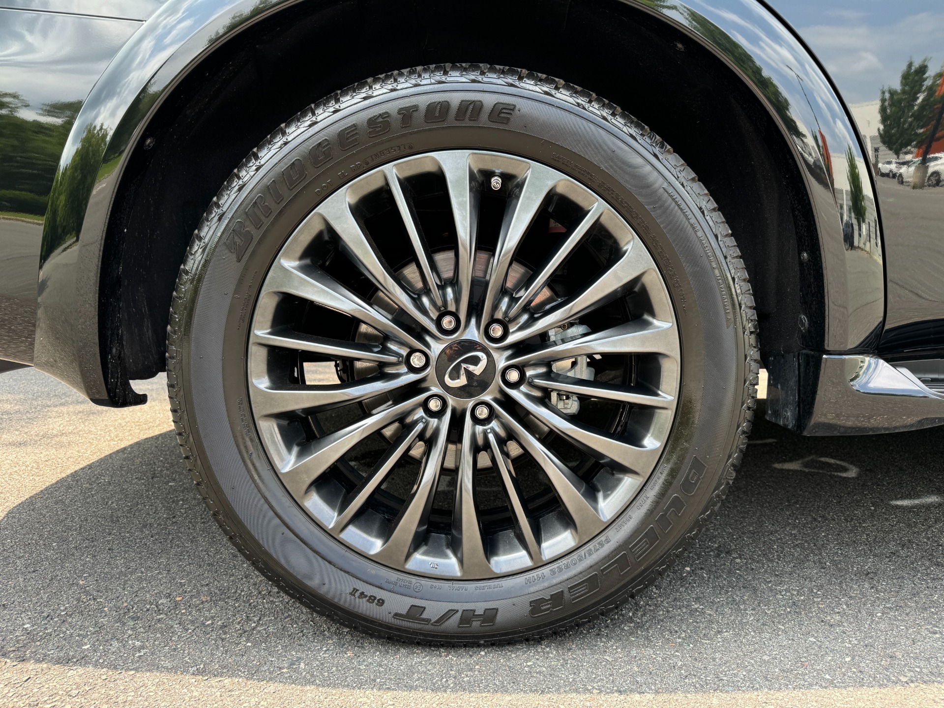 Used 2022 INFINITI QX80 LUXE PREMIUM SELECT INTERIOR / CARGO PKG / ALL SEASON PKG for sale Sold at Formula Imports in Charlotte NC 28227 57