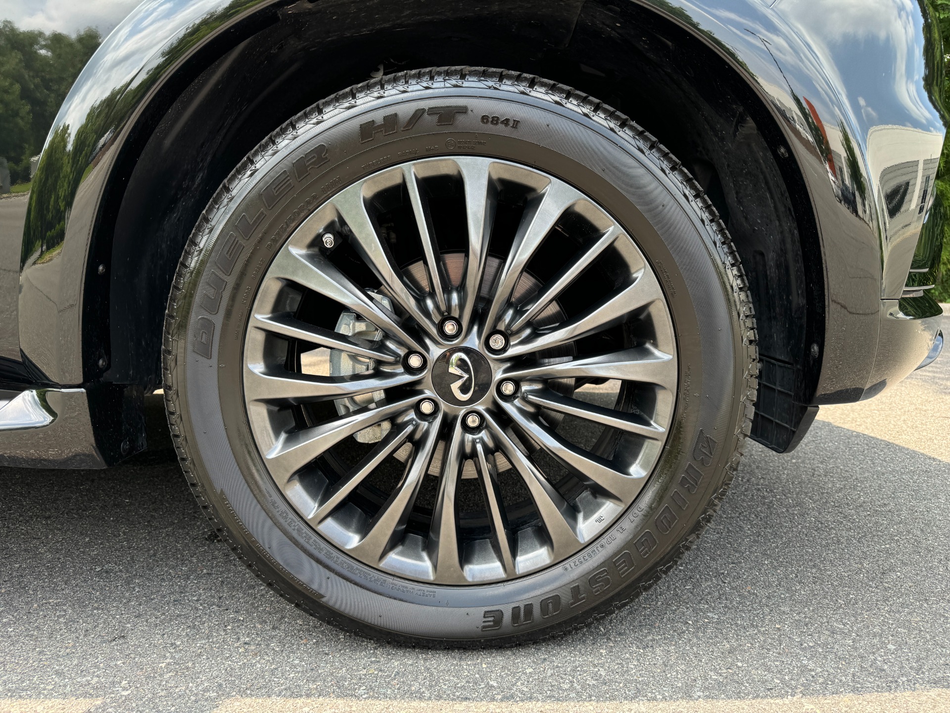 Used 2022 INFINITI QX80 LUXE PREMIUM SELECT INTERIOR / CARGO PKG / ALL SEASON PKG for sale Sold at Formula Imports in Charlotte NC 28227 58