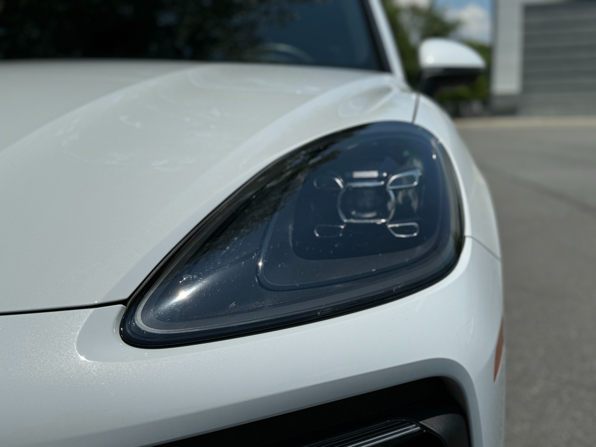 Used 2023 Porsche Cayenne PANORAMIC SUNROOF / 19IN SPORT WHEELS for sale Sold at Formula Imports in Charlotte NC 28227 10