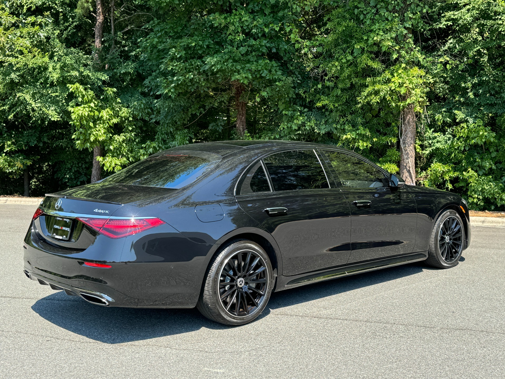 Used 2023 Mercedes-Benz S500 AMG AMG / 3D TECH / NIGHT PKG / 20 AMG for sale Sold at Formula Imports in Charlotte NC 28227 12