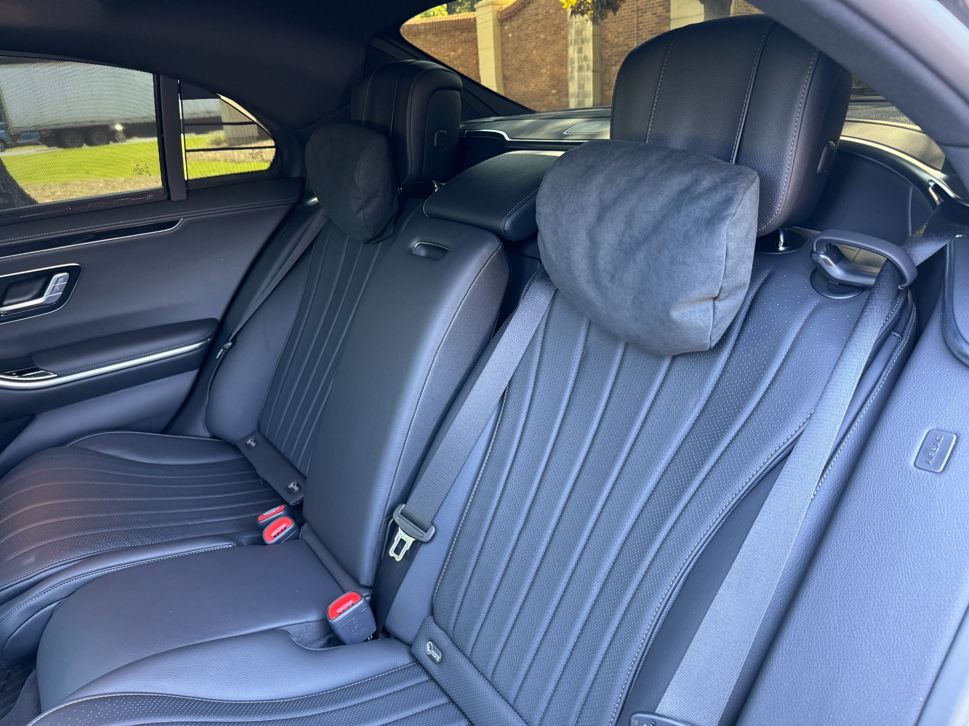 Used 2023 Mercedes-Benz S500 AMG AMG / 3D TECH / NIGHT PKG / 20 AMG for sale Sold at Formula Imports in Charlotte NC 28227 38