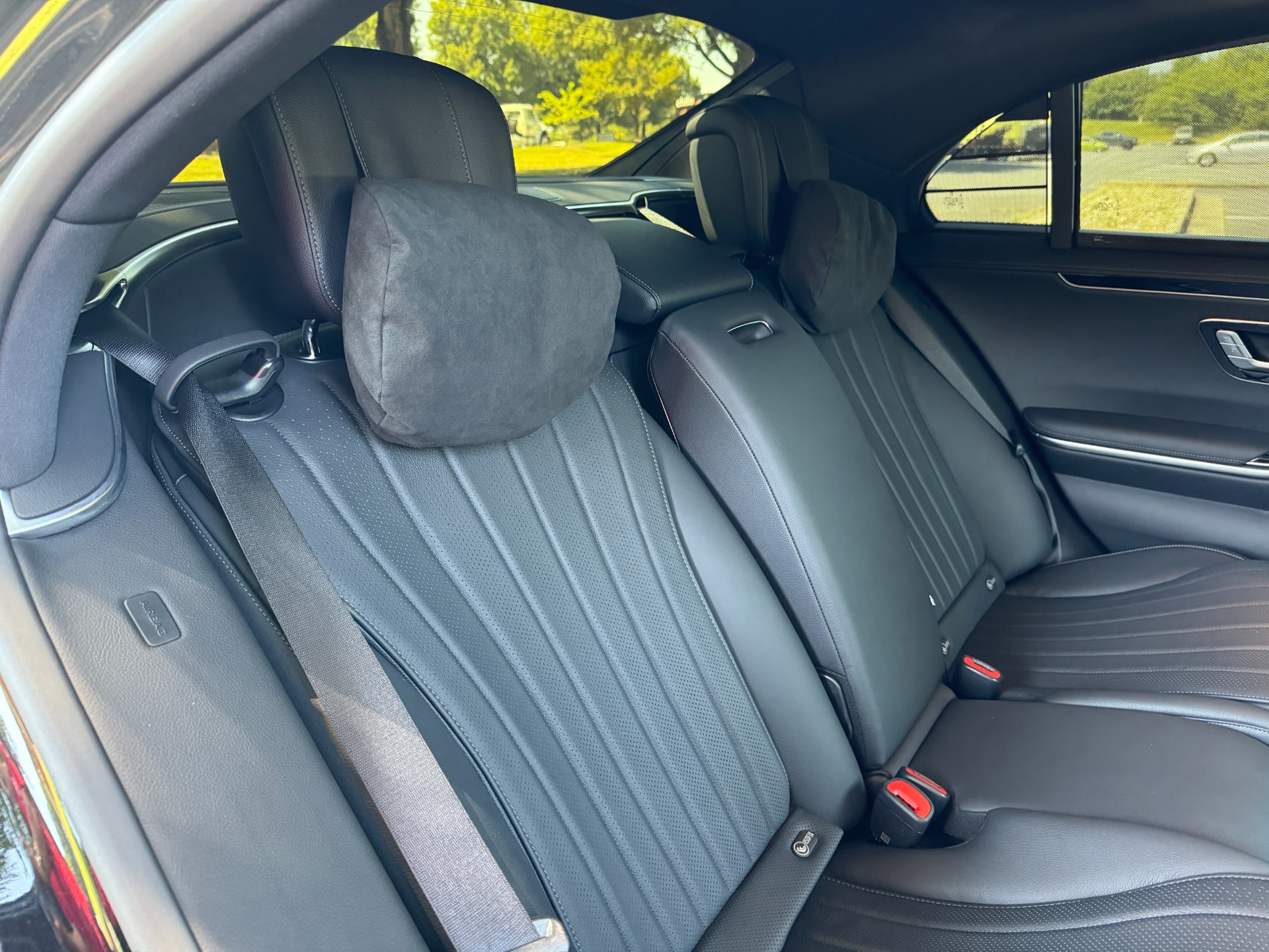 Used 2023 Mercedes-Benz S500 AMG AMG / 3D TECH / NIGHT PKG / 20 AMG for sale Sold at Formula Imports in Charlotte NC 28227 51