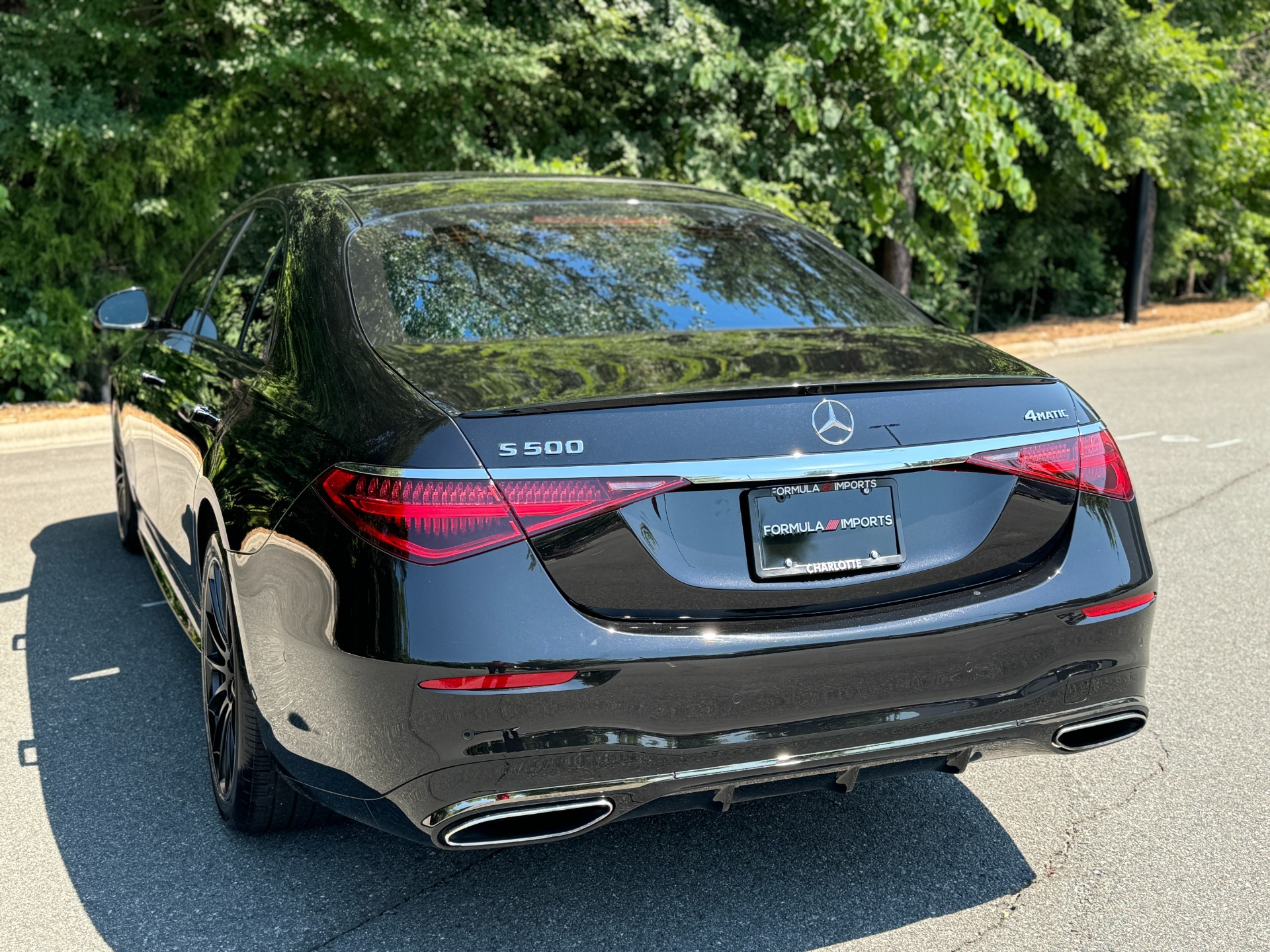 Used 2023 Mercedes-Benz S500 AMG AMG / 3D TECH / NIGHT PKG / 20 AMG for sale Sold at Formula Imports in Charlotte NC 28227 9