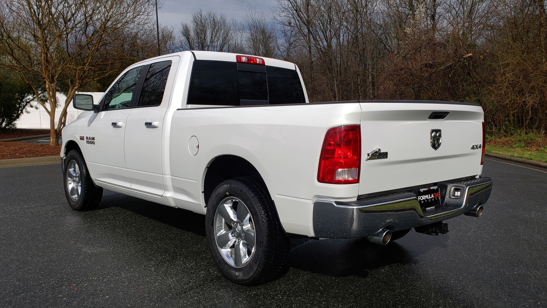 Used 2016 Ram 1500 BIG HORN QUAD CAB 4X4 / 5.7L HEMI V8 / 8-SPD AUTO for sale Sold at Formula Imports in Charlotte NC 28227 3