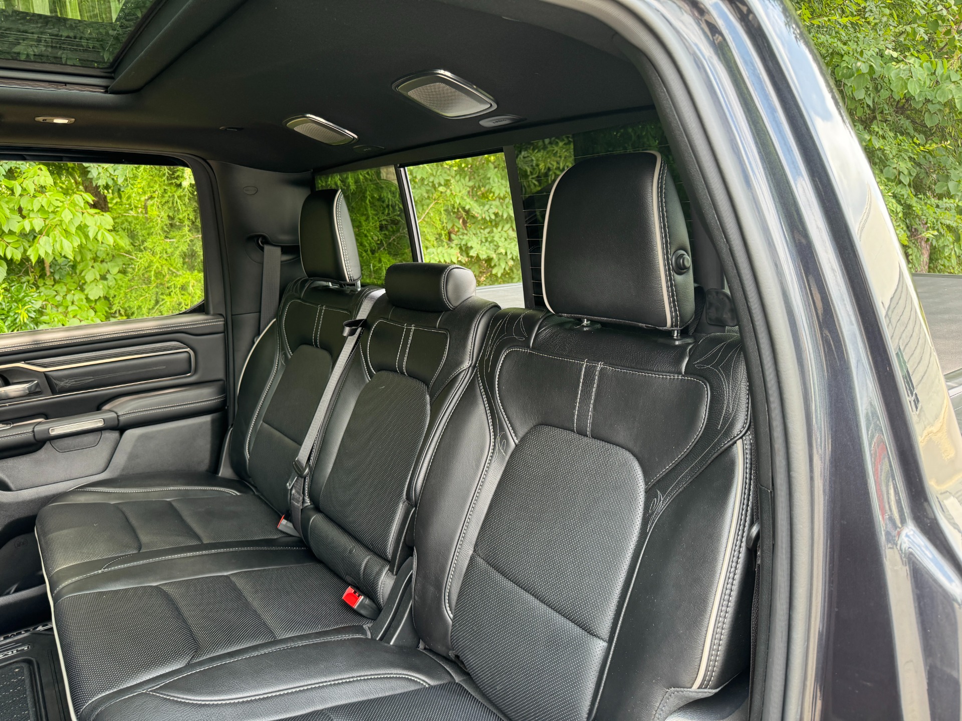 Used 2021 Ram 1500 Limited TECH PKG / LVEL 1 EQ PKG / HARMON KARDON / 22IN WHEELS for sale Sold at Formula Imports in Charlotte NC 28227 45