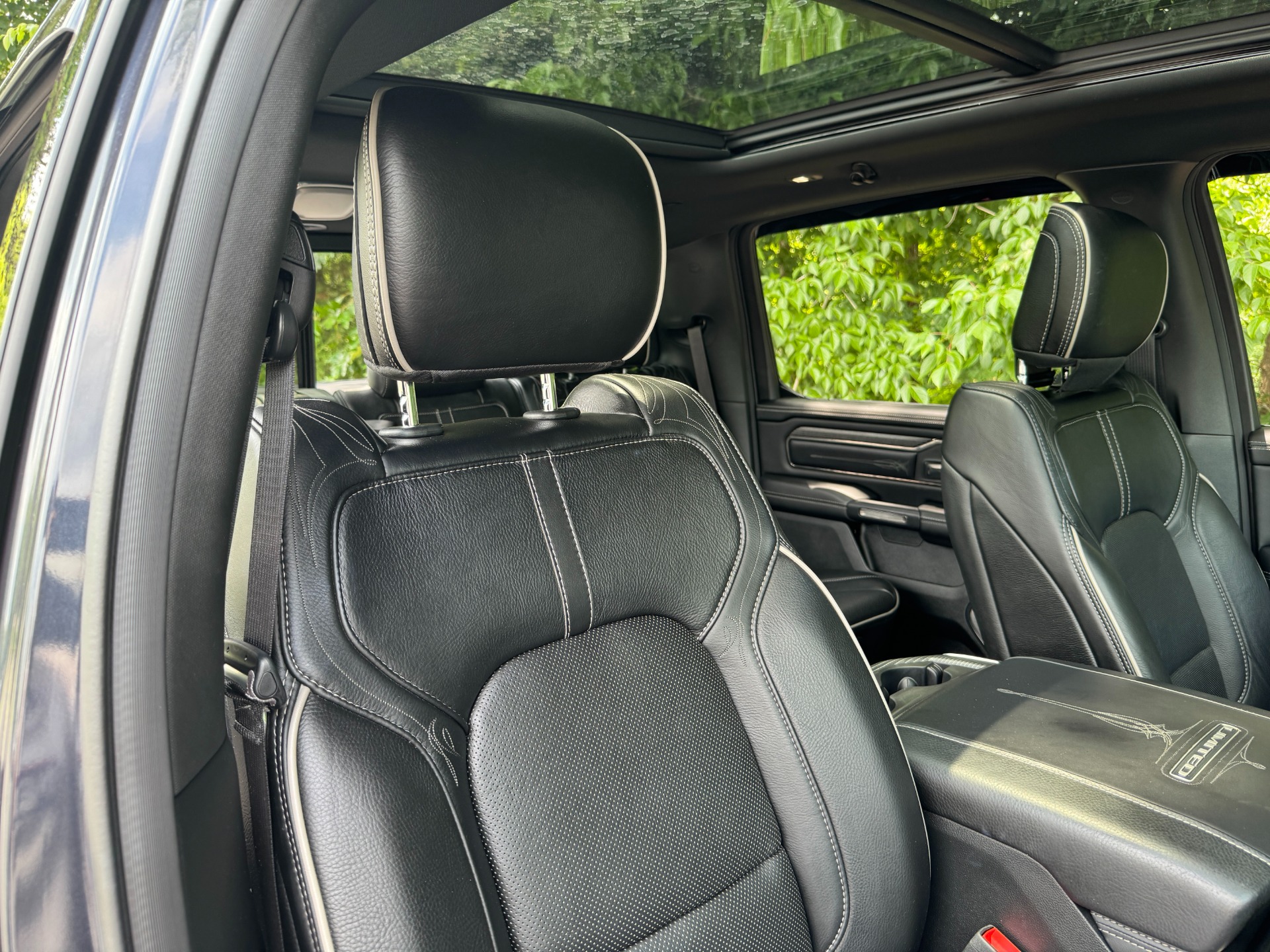 Used 2021 Ram 1500 Limited TECH PKG / LVEL 1 EQ PKG / HARMON KARDON / 22IN WHEELS for sale Sold at Formula Imports in Charlotte NC 28227 51