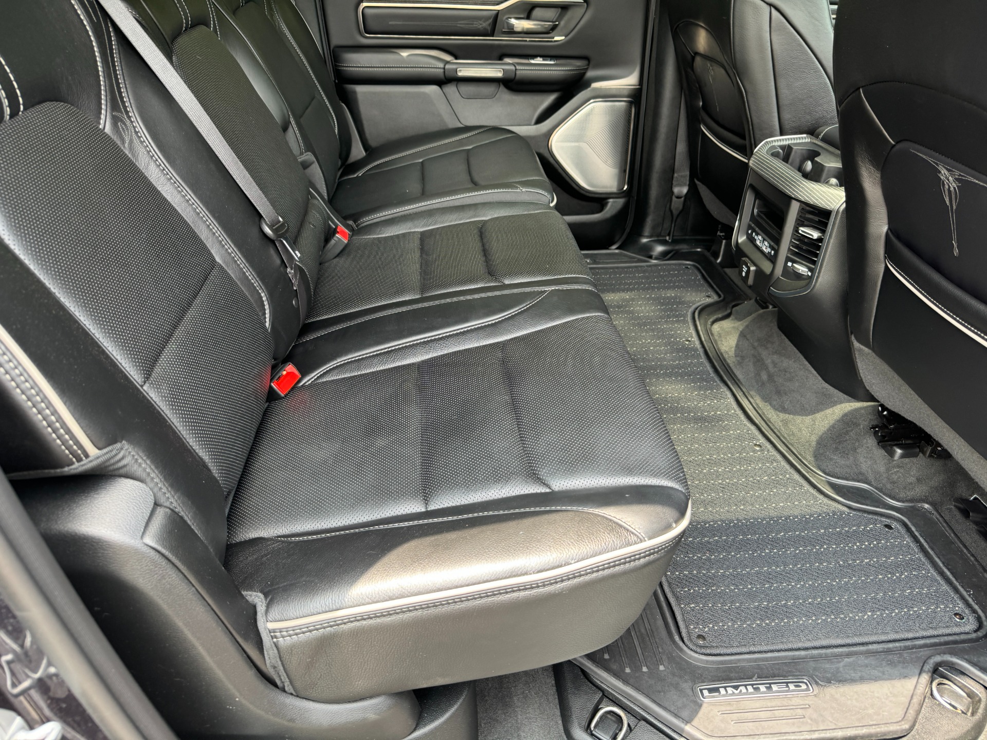 Used 2021 Ram 1500 Limited TECH PKG / LVEL 1 EQ PKG / HARMON KARDON / 22IN WHEELS for sale Sold at Formula Imports in Charlotte NC 28227 58