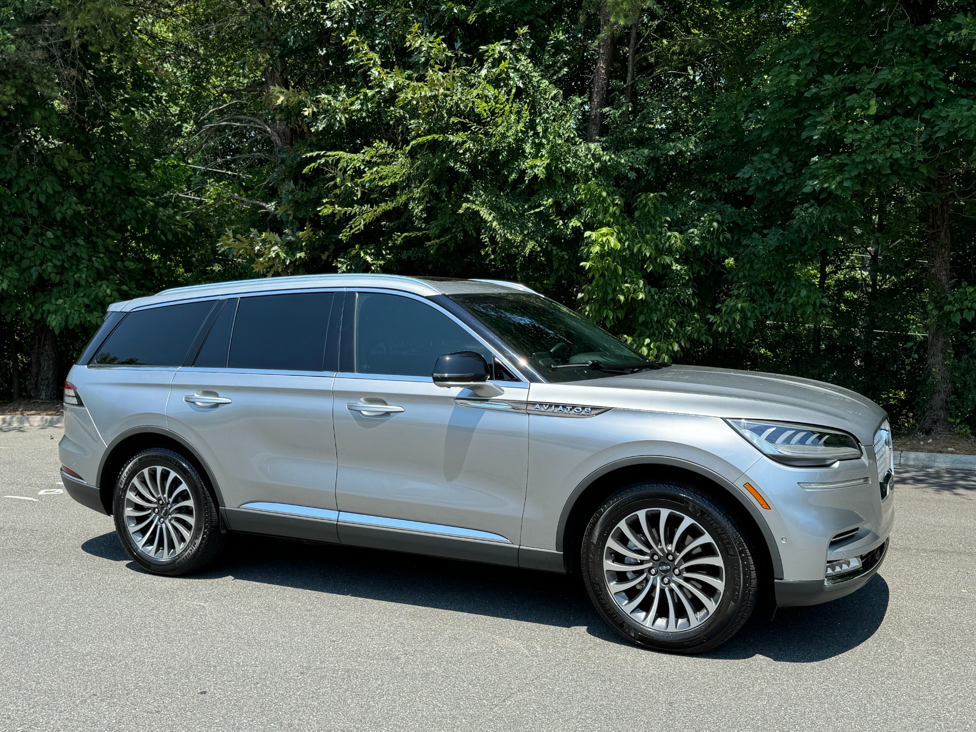 Used 2021 Lincoln Aviator Reserve CO-PILOT 360 PLUS PKG / 201A PKG / ELEMENT PKG PLUS for sale Sold at Formula Imports in Charlotte NC 28227 15