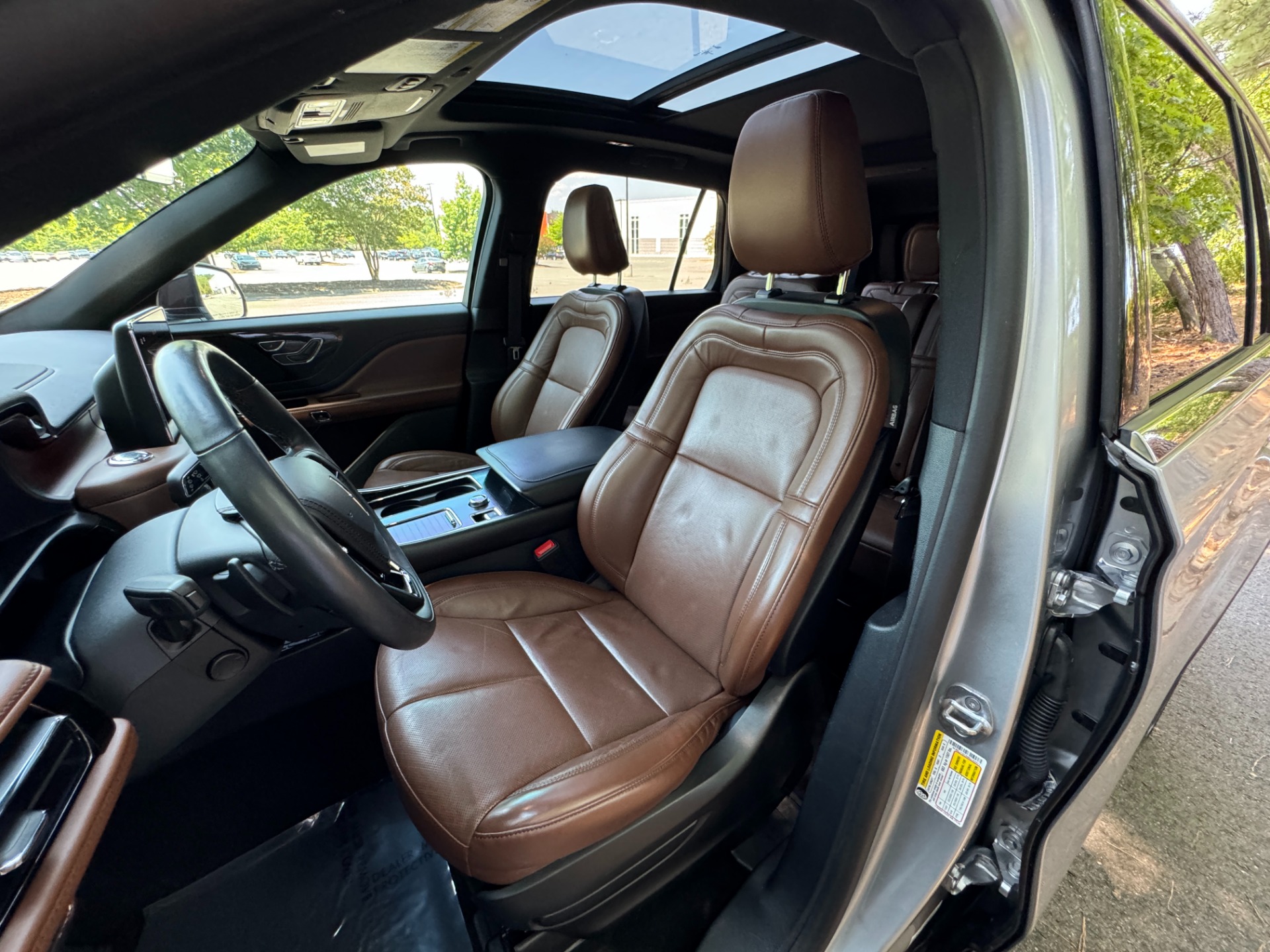 Used 2021 Lincoln Aviator Reserve CO-PILOT 360 PLUS PKG / 201A PKG / ELEMENT PKG PLUS for sale Sold at Formula Imports in Charlotte NC 28227 22