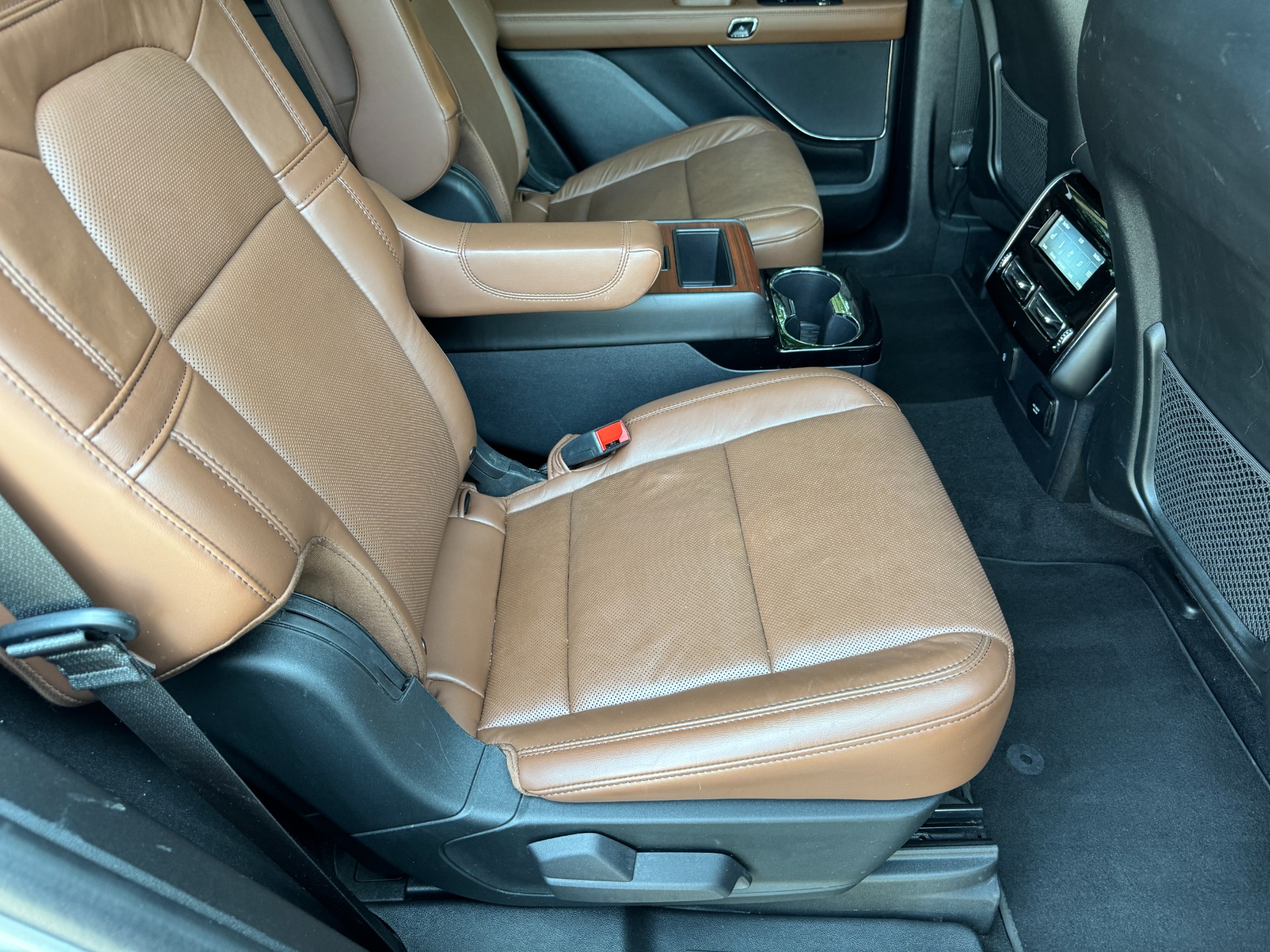 Used 2021 Lincoln Aviator Reserve CO-PILOT 360 PLUS PKG / 201A PKG / ELEMENT PKG PLUS for sale Sold at Formula Imports in Charlotte NC 28227 53