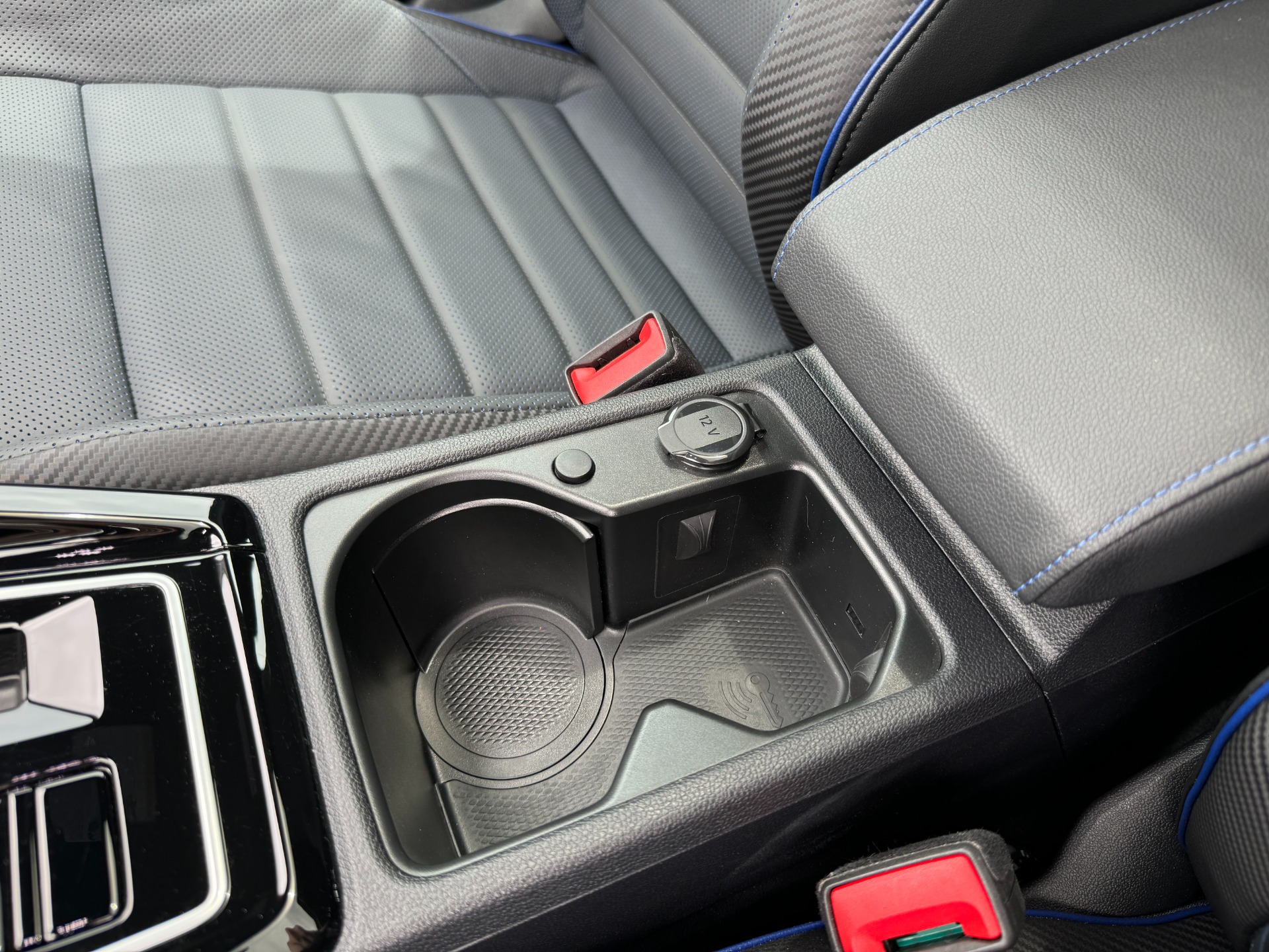Used 2024 Volkswagen Golf R for sale Sold at Formula Imports in Charlotte NC 28227 35