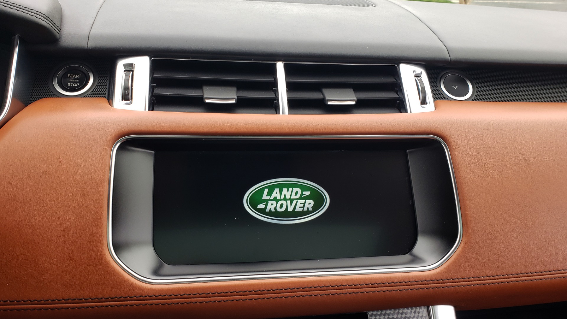 Used 2017 Land Rover RANGE ROVER SPORT HSE DYNAMIC / SC V6 / NAV / PANO-ROOF / REARVIEW for sale Sold at Formula Imports in Charlotte NC 28227 60