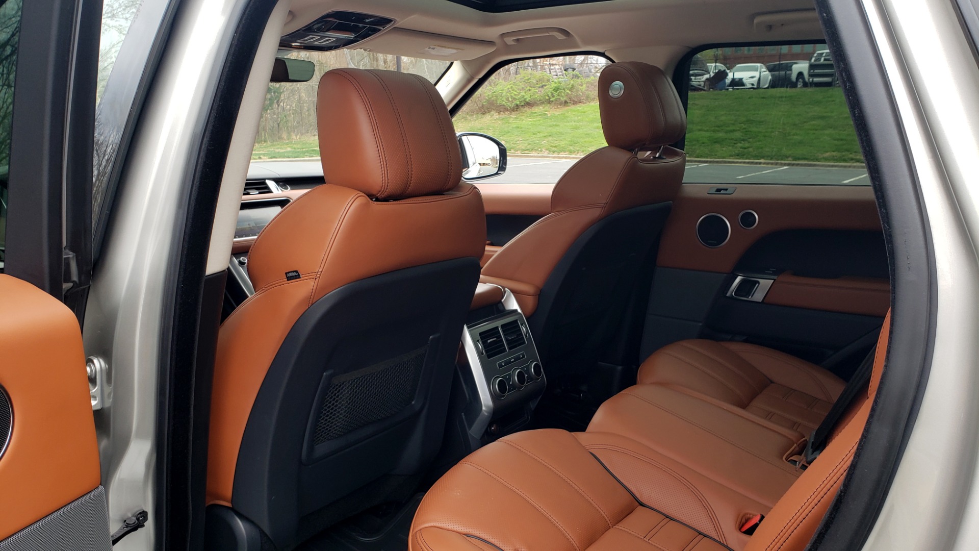 Used 2017 Land Rover RANGE ROVER SPORT HSE DYNAMIC / SC V6 / NAV / PANO-ROOF / REARVIEW for sale Sold at Formula Imports in Charlotte NC 28227 68