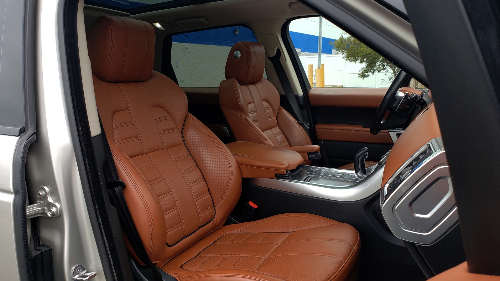 Used 2017 Land Rover RANGE ROVER SPORT HSE DYNAMIC / SC V6 / NAV / PANO-ROOF / REARVIEW for sale Sold at Formula Imports in Charlotte NC 28227 74