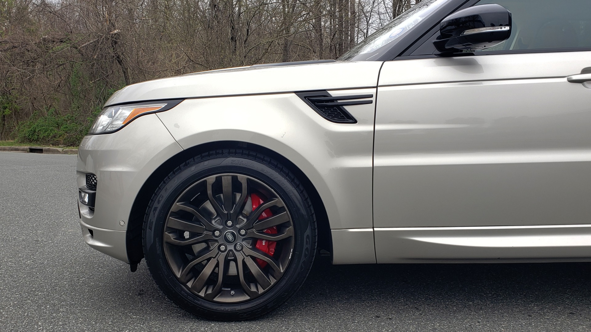 Used 2017 Land Rover RANGE ROVER SPORT HSE DYNAMIC / SC V6 / NAV / PANO-ROOF / REARVIEW for sale Sold at Formula Imports in Charlotte NC 28227 86