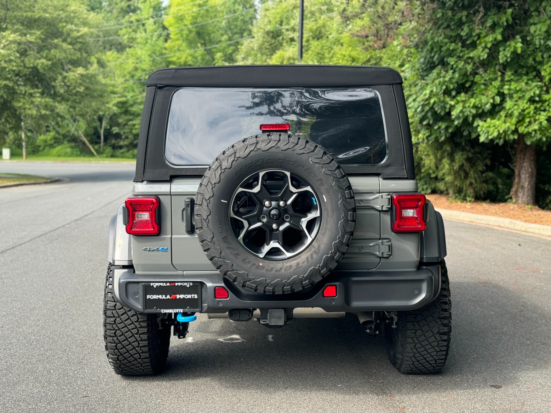 Used 2022 Jeep Wrangler 4xe Unlimited Rubicon TOW PKG / FOX SHOCKS / WARN WINCH / WHEELS & TIRES for sale Sold at Formula Imports in Charlotte NC 28227 10