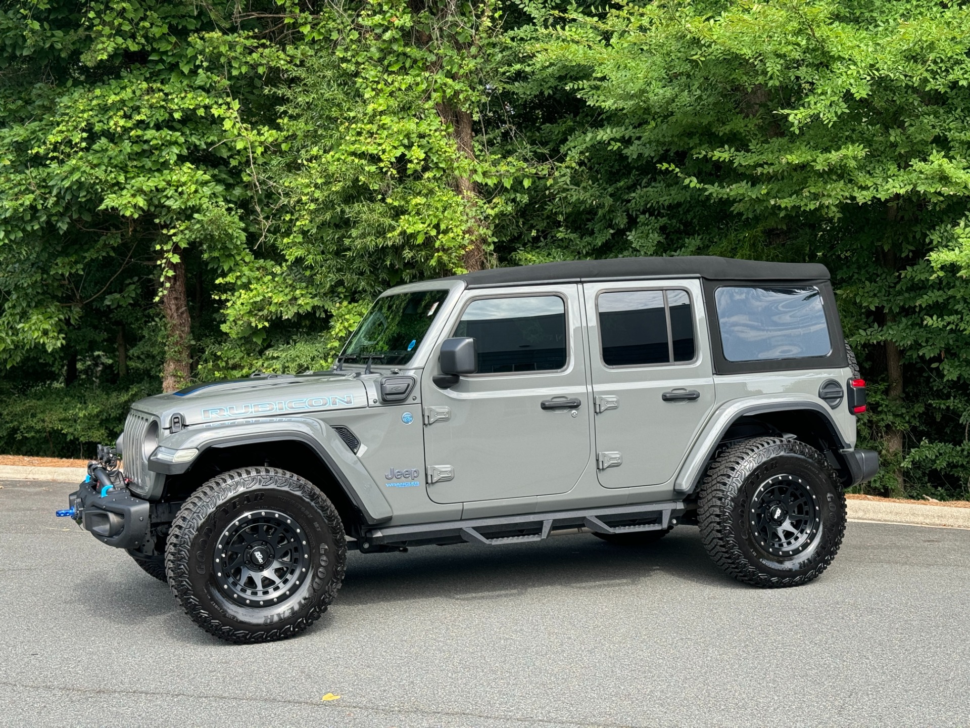 Used 2022 Jeep Wrangler 4xe Unlimited Rubicon TOW PKG / FOX SHOCKS / WARN WINCH / WHEELS & TIRES for sale Sold at Formula Imports in Charlotte NC 28227 5
