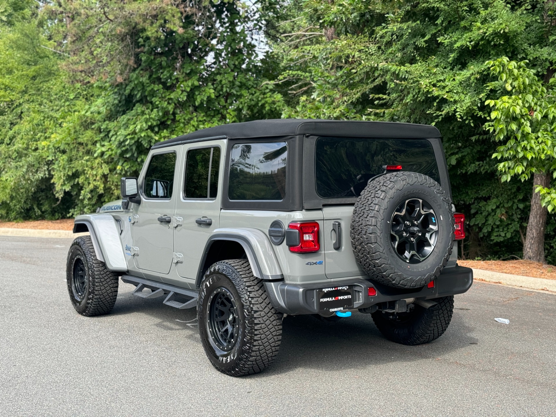Used 2022 Jeep Wrangler 4xe Unlimited Rubicon TOW PKG / FOX SHOCKS / WARN WINCH / WHEELS & TIRES for sale Sold at Formula Imports in Charlotte NC 28227 8