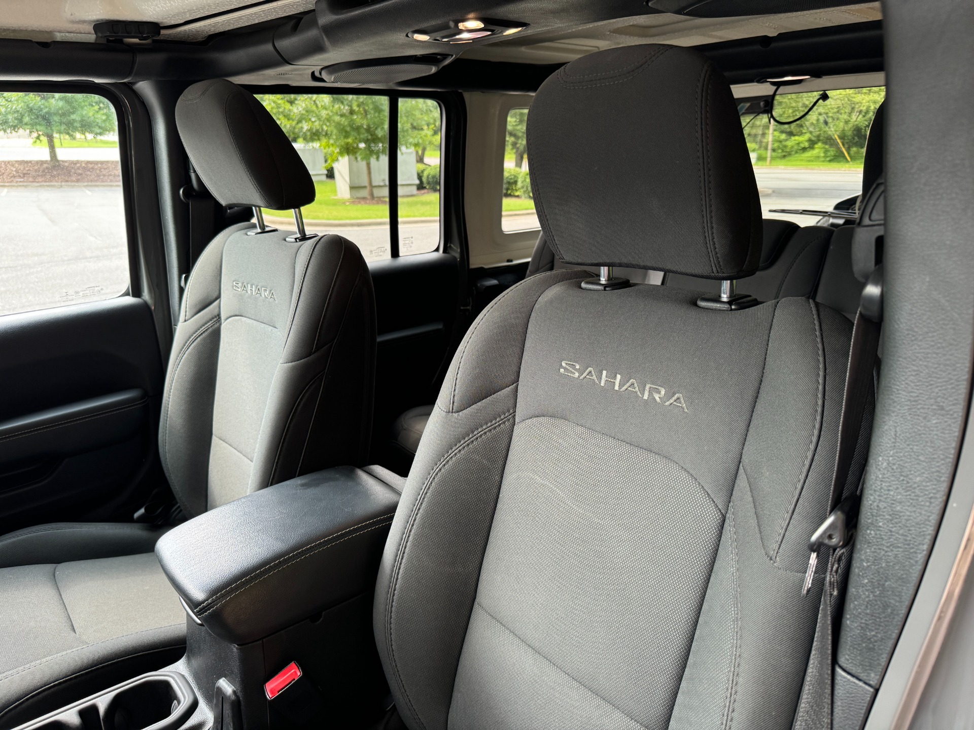 Used 2019 Jeep Wrangler Unlimited Sahara ALL TERRAIN TIRES / HARD TOP / REMOTE START for sale Sold at Formula Imports in Charlotte NC 28227 22