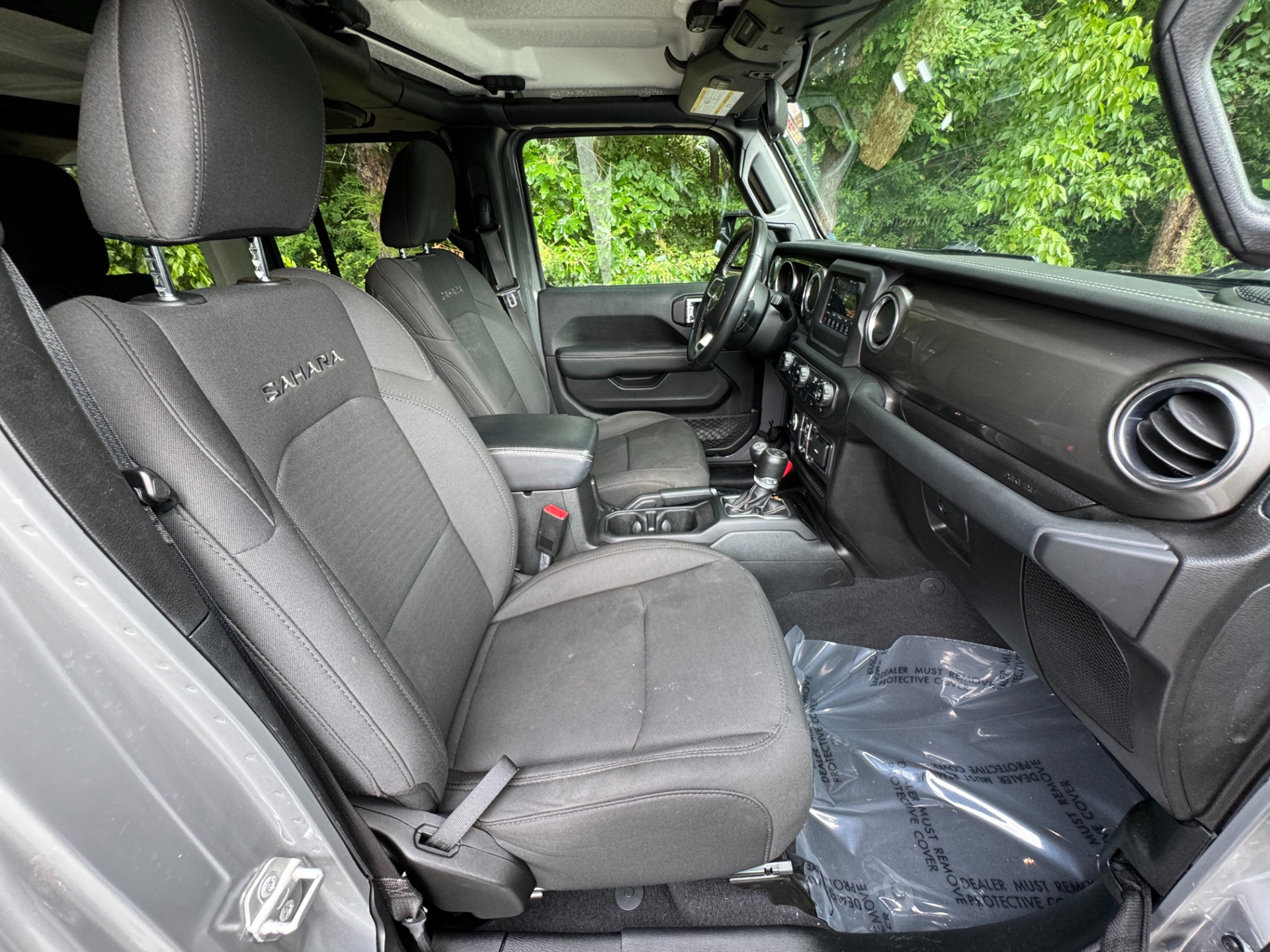 Used 2019 Jeep Wrangler Unlimited Sahara ALL TERRAIN TIRES / HARD TOP / REMOTE START for sale Sold at Formula Imports in Charlotte NC 28227 42