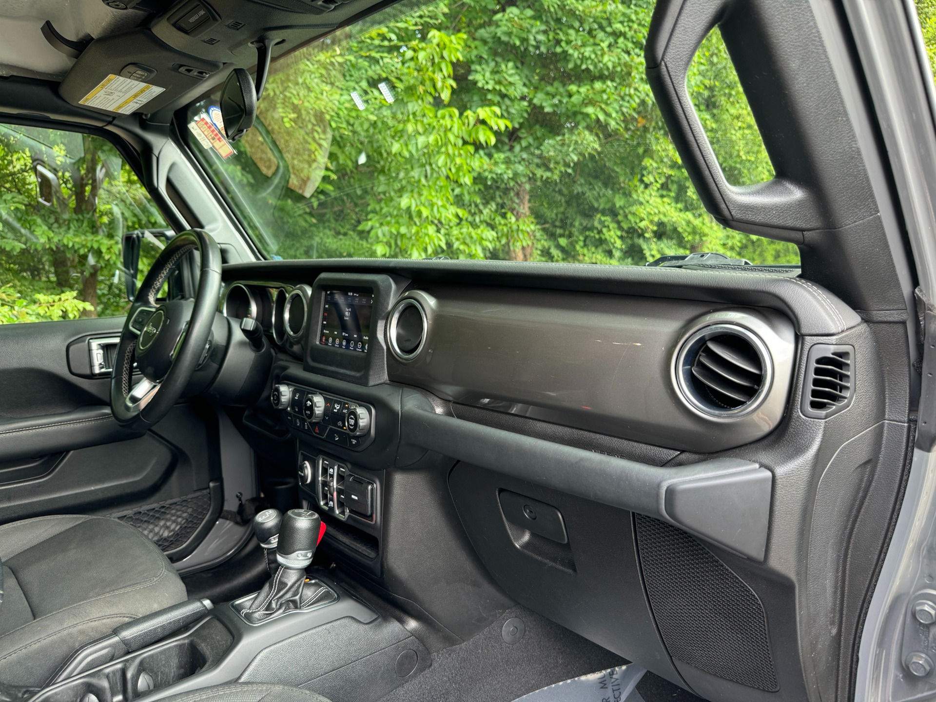 Used 2019 Jeep Wrangler Unlimited Sahara ALL TERRAIN TIRES / HARD TOP / REMOTE START for sale Sold at Formula Imports in Charlotte NC 28227 46