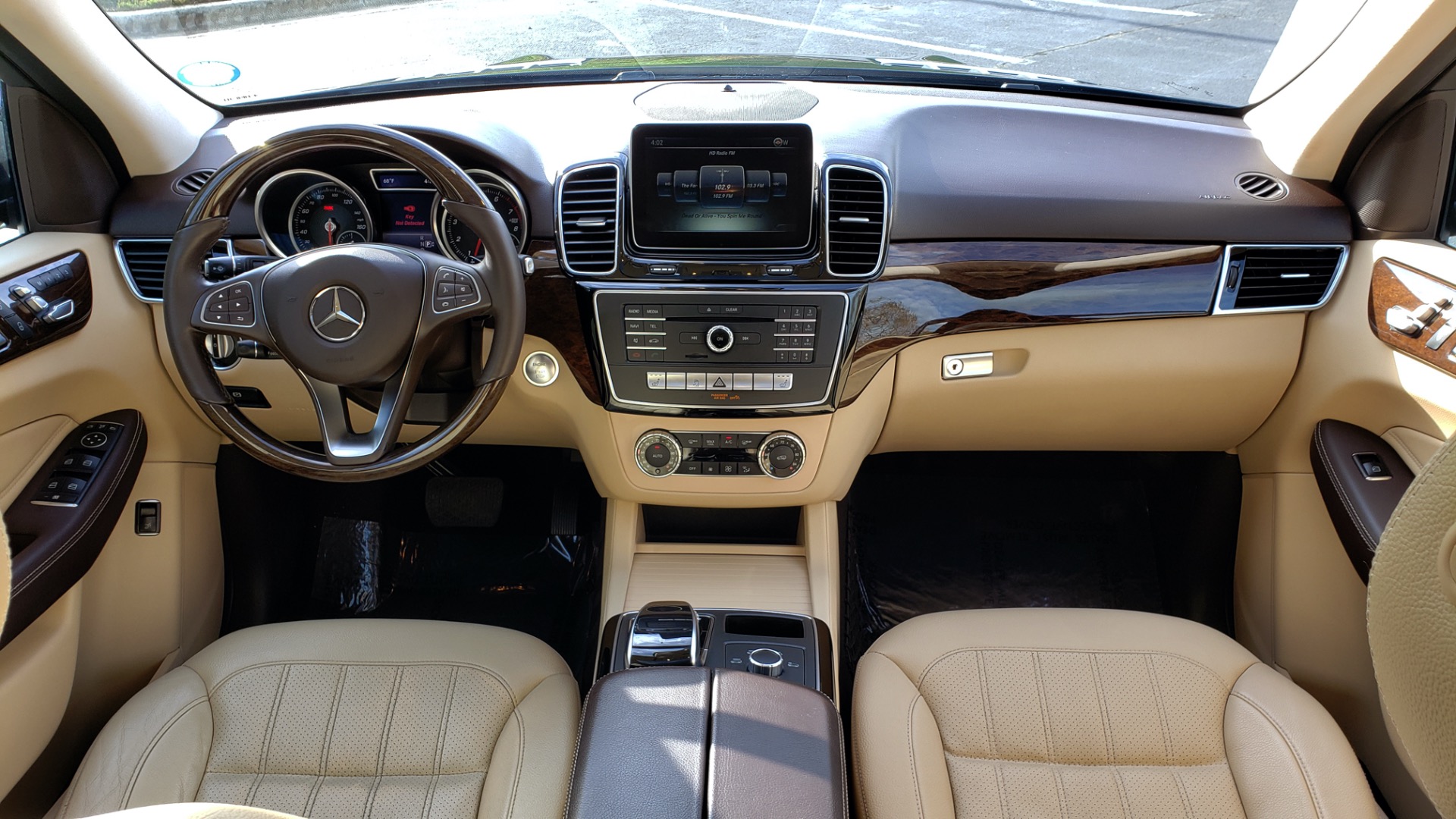 Used 2016 Mercedes-Benz GLE 350 PREMIUM / NAV / SUNROOF / BACK-UP CAMERA / LANE TRACKING for sale Sold at Formula Imports in Charlotte NC 28227 90