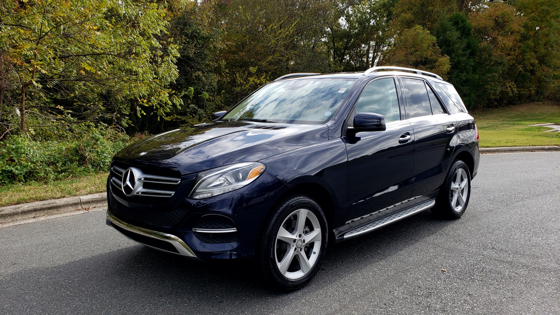 Used 2016 Mercedes-Benz GLE 350 PREMIUM / NAV / SUNROOF / BACK-UP CAMERA / LANE TRACKING for sale Sold at Formula Imports in Charlotte NC 28227 1