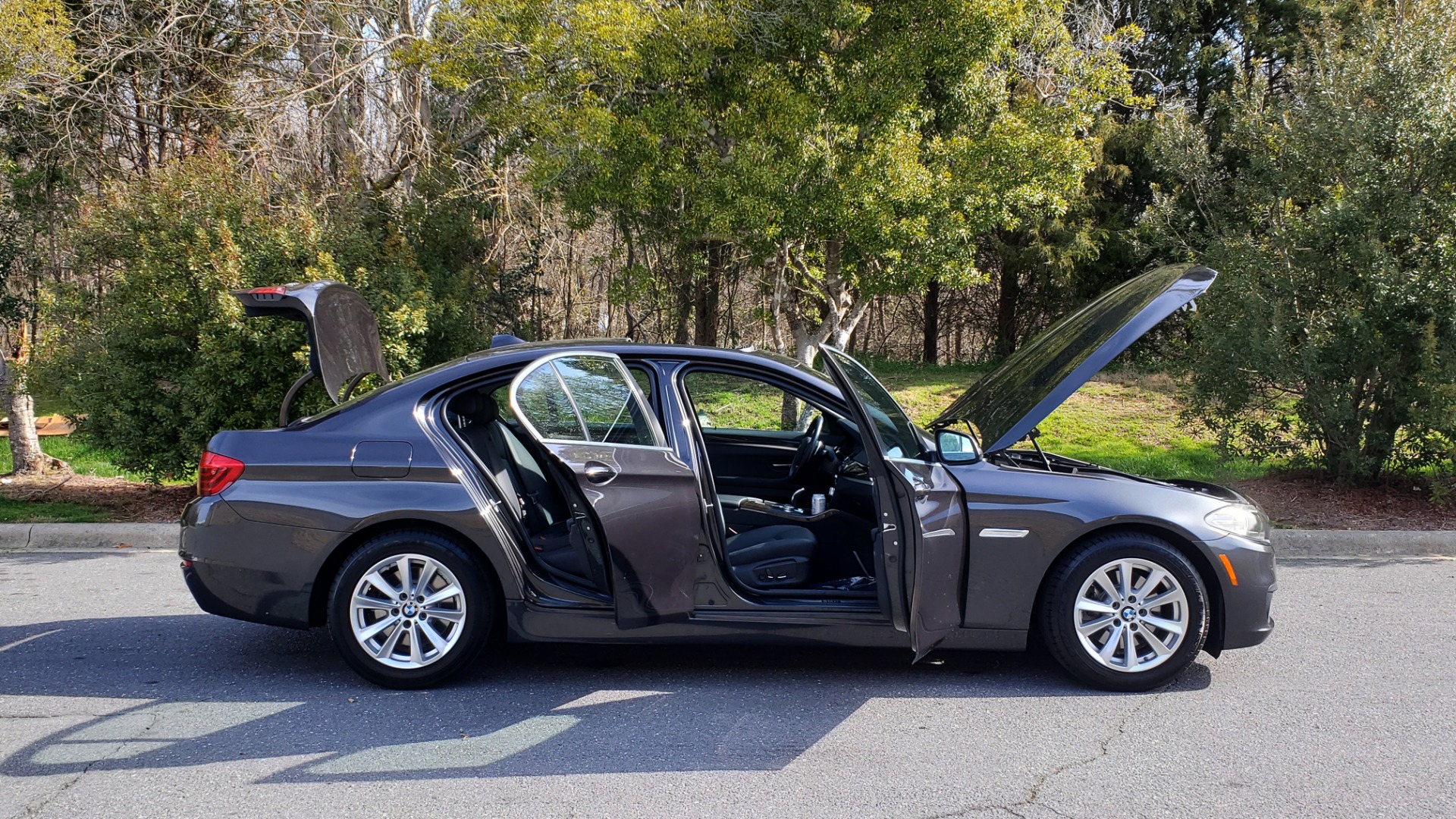 Used 2016 BMW 5 SERIES 528I XDRIVE PREMIUM / CLD WTHR / NAV / SUNROOF / REARVIEW for sale Sold at Formula Imports in Charlotte NC 28227 9