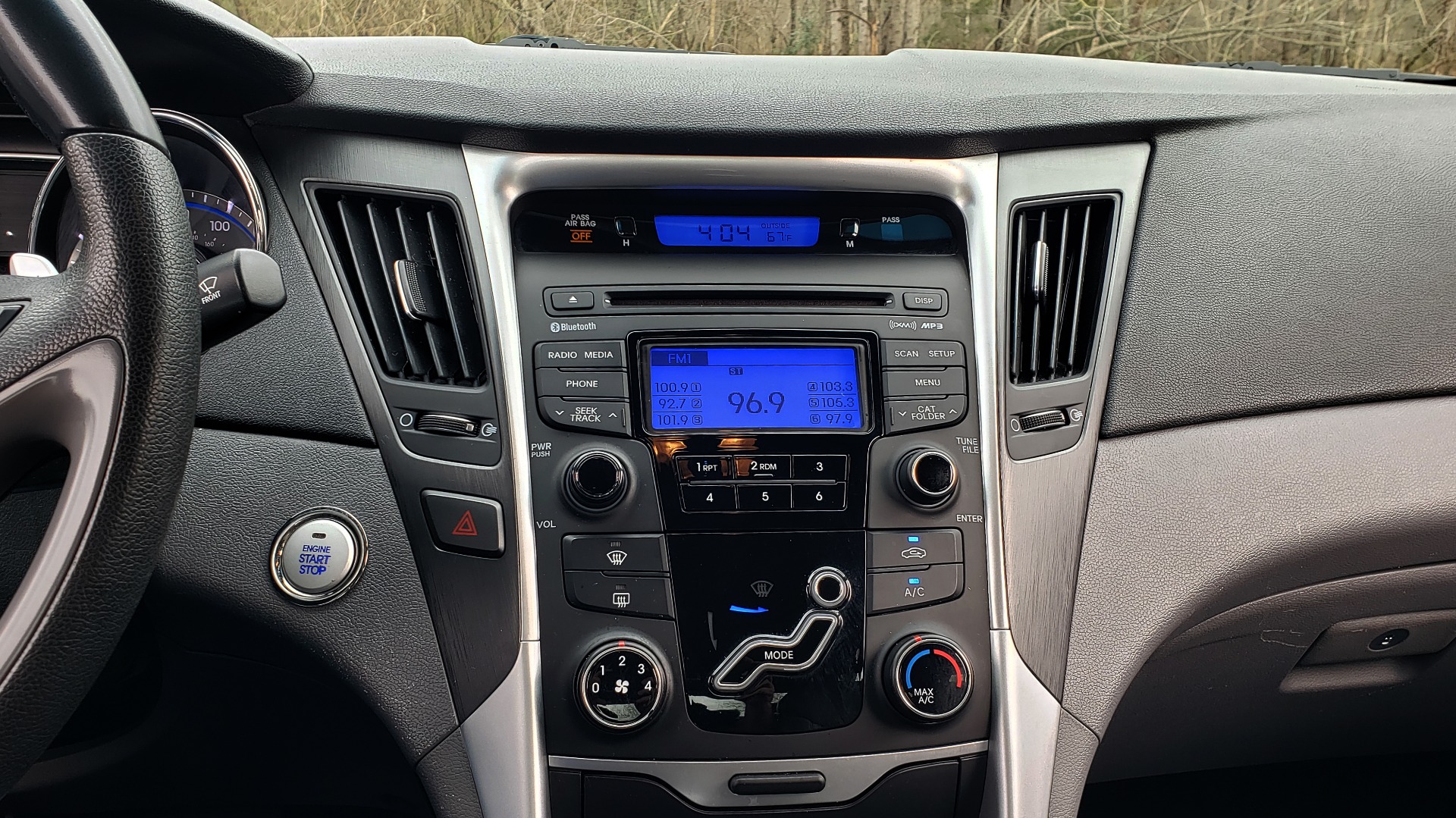 Used 2013 Hyundai SONATA SE AUTO / 2.4L 4-CYL / 6-SPD AUTO / VERY CLEAN for sale Sold at Formula Imports in Charlotte NC 28227 40