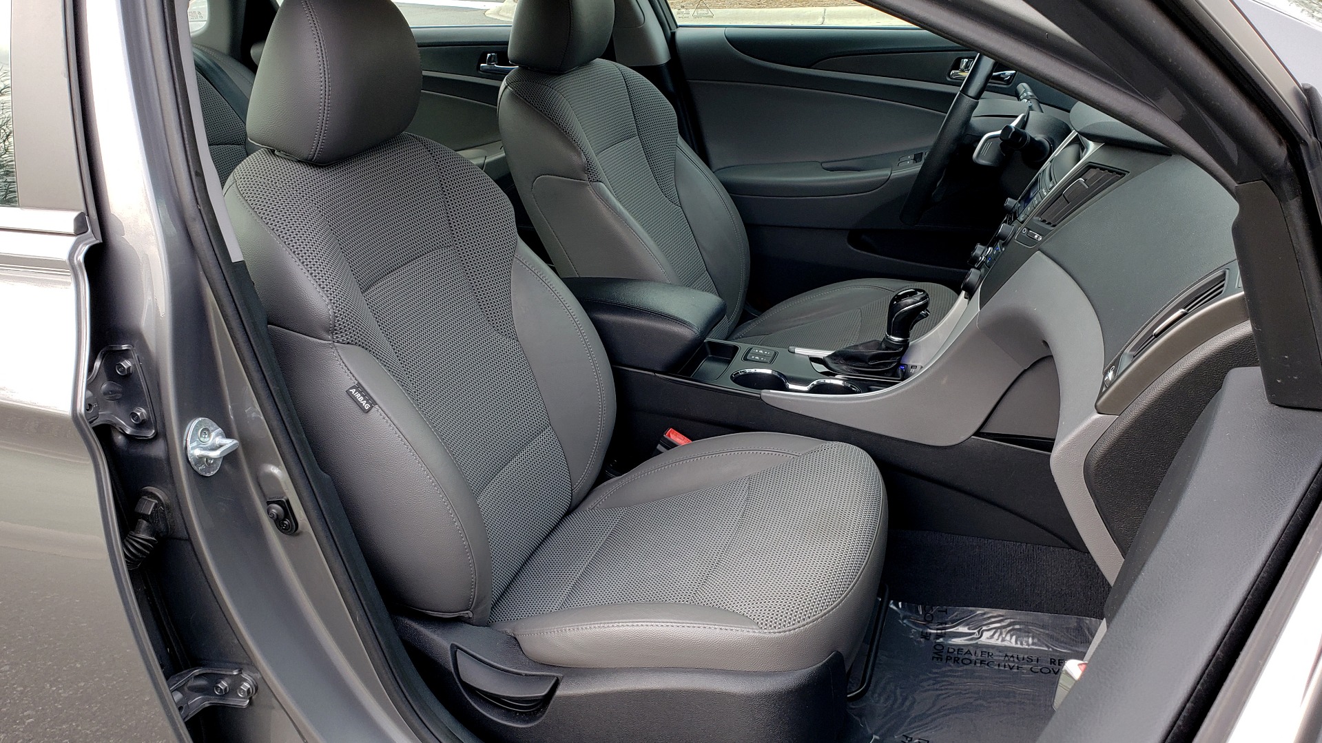 Used 2013 Hyundai SONATA SE AUTO / 2.4L 4-CYL / 6-SPD AUTO / VERY CLEAN for sale Sold at Formula Imports in Charlotte NC 28227 63