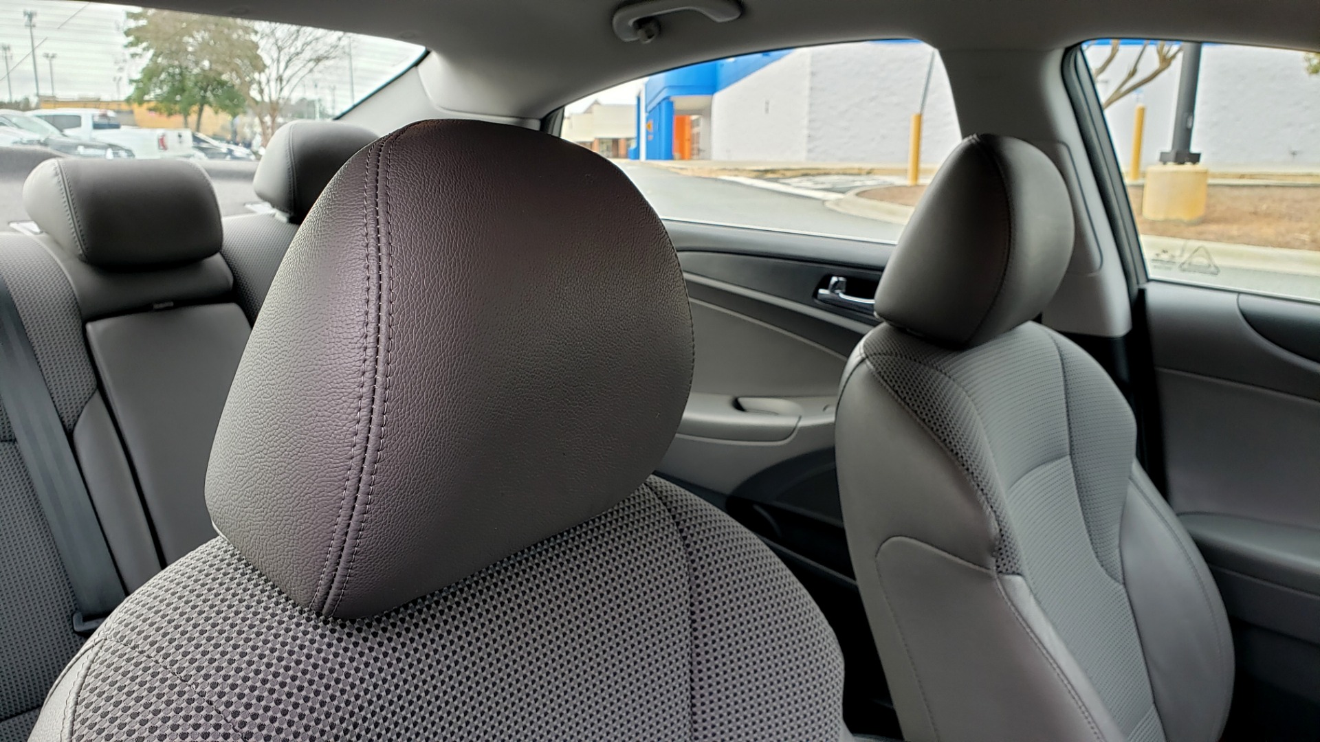 Used 2013 Hyundai SONATA SE AUTO / 2.4L 4-CYL / 6-SPD AUTO / VERY CLEAN for sale Sold at Formula Imports in Charlotte NC 28227 64