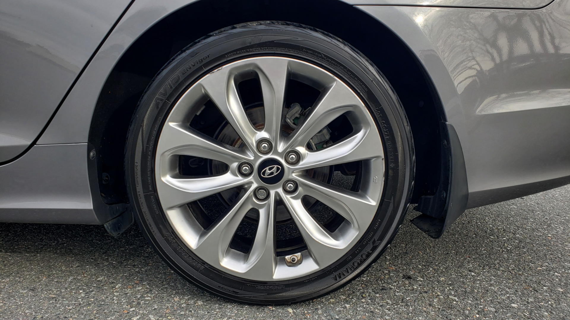 Used 2013 Hyundai SONATA SE AUTO / 2.4L 4-CYL / 6-SPD AUTO / VERY CLEAN for sale Sold at Formula Imports in Charlotte NC 28227 7